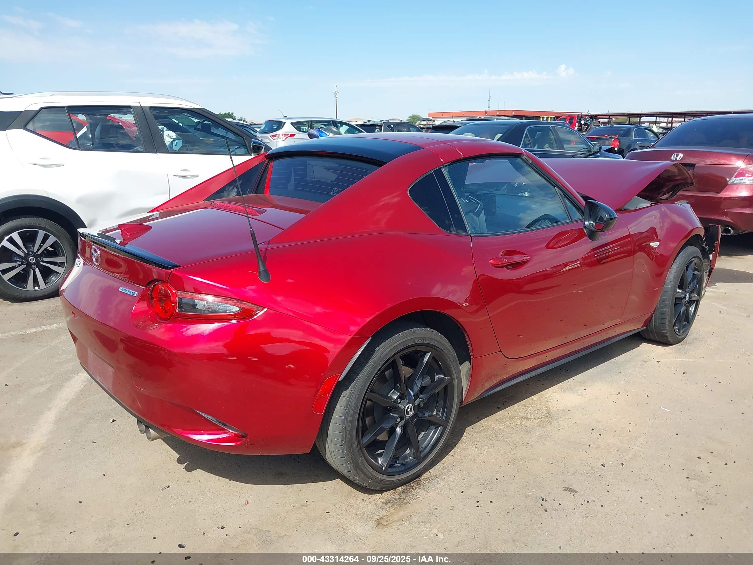 MAZDA MX-5 image 4
