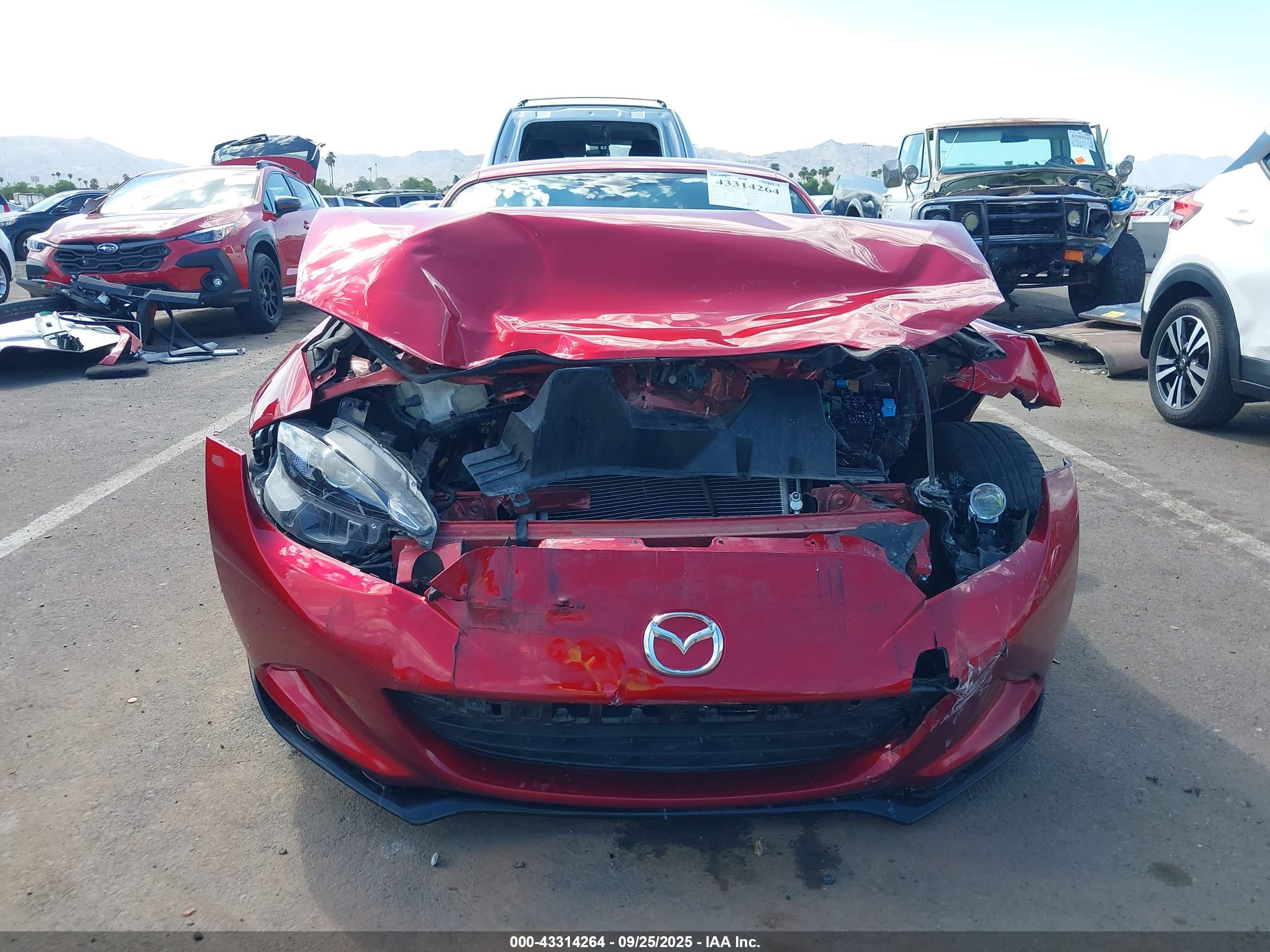 MAZDA MX-5 image 6