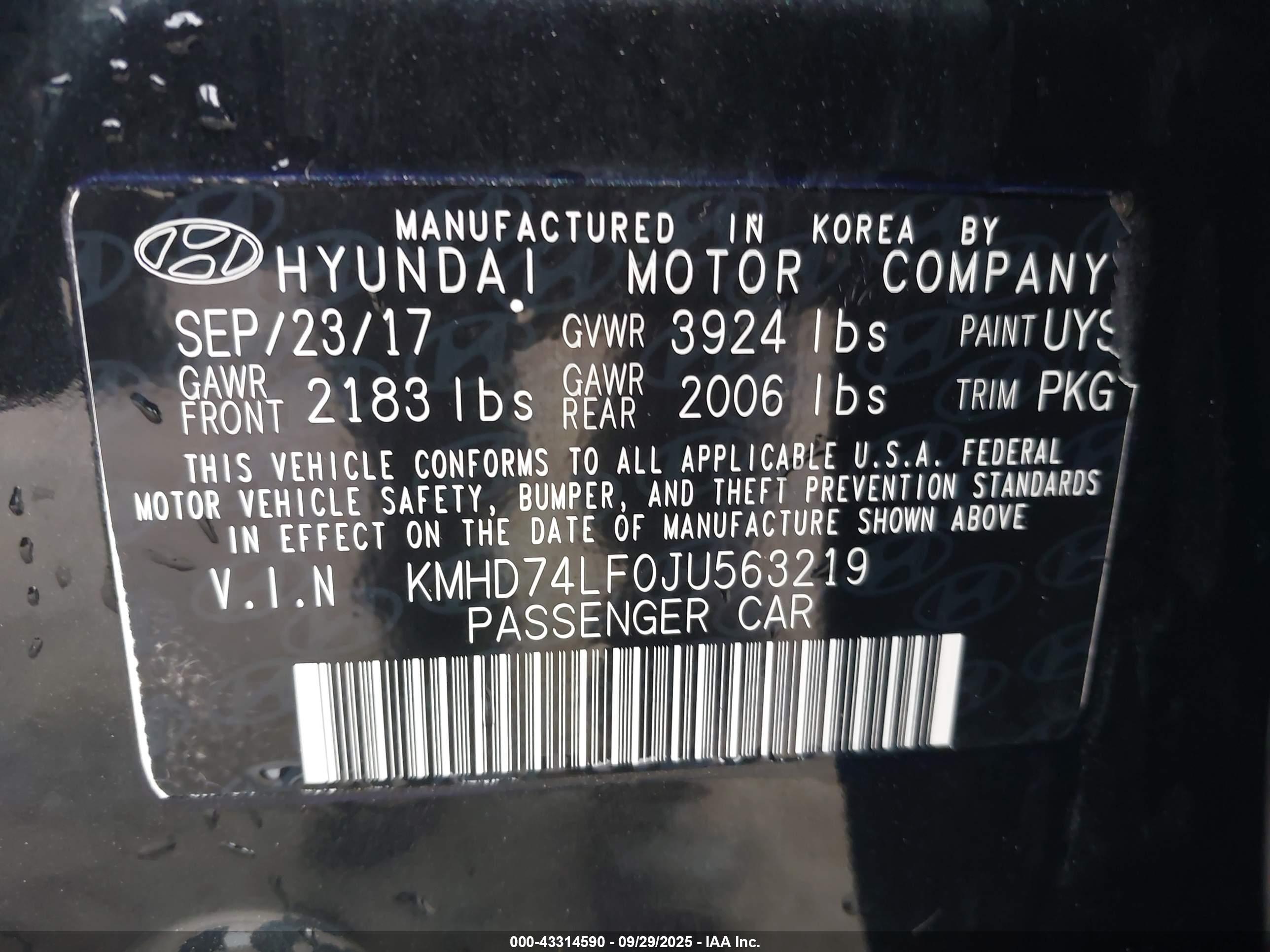 HYUNDAI ELANTRA image 9