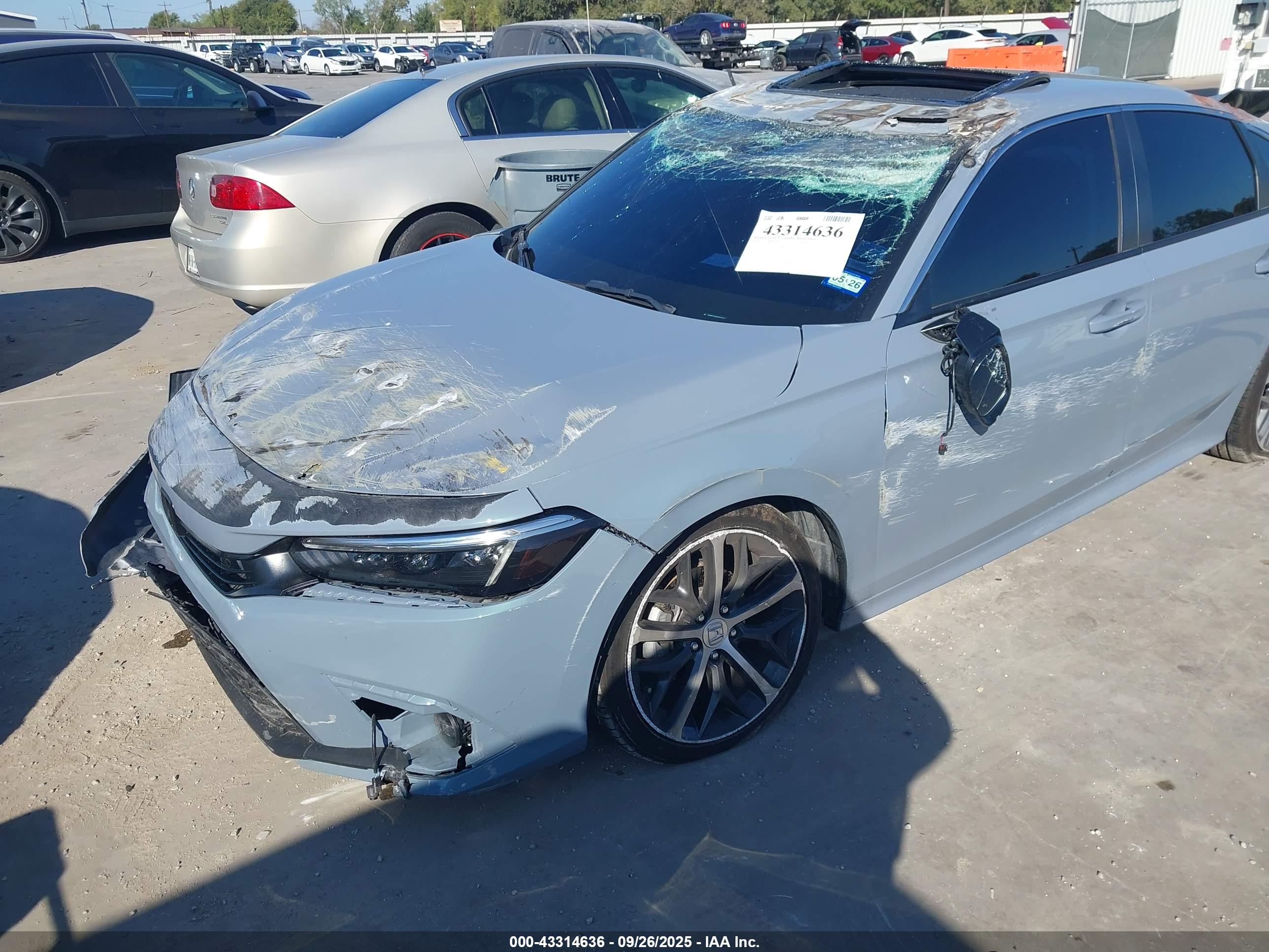 HONDA CIVIC image 6