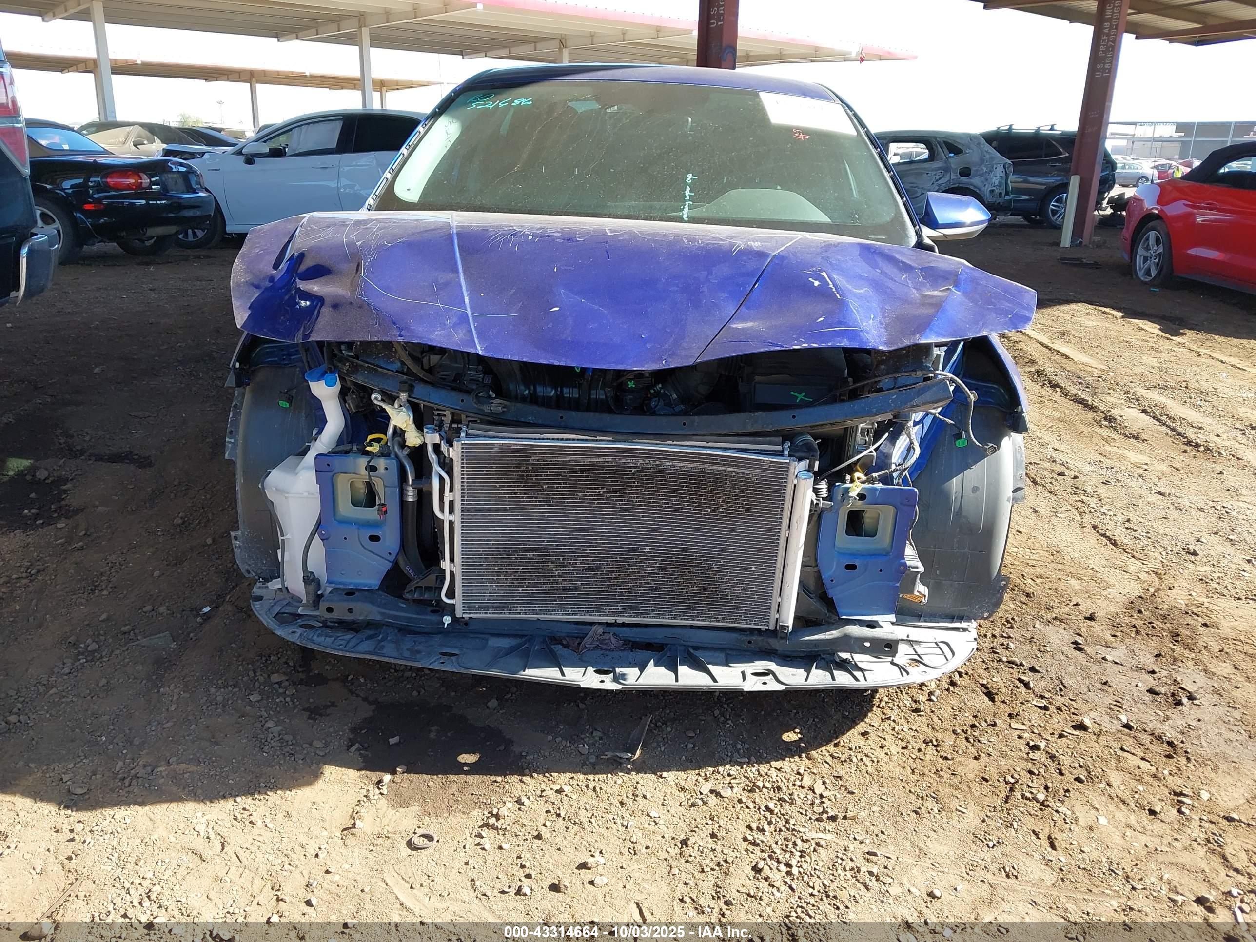 HYUNDAI ELANTRA image 6