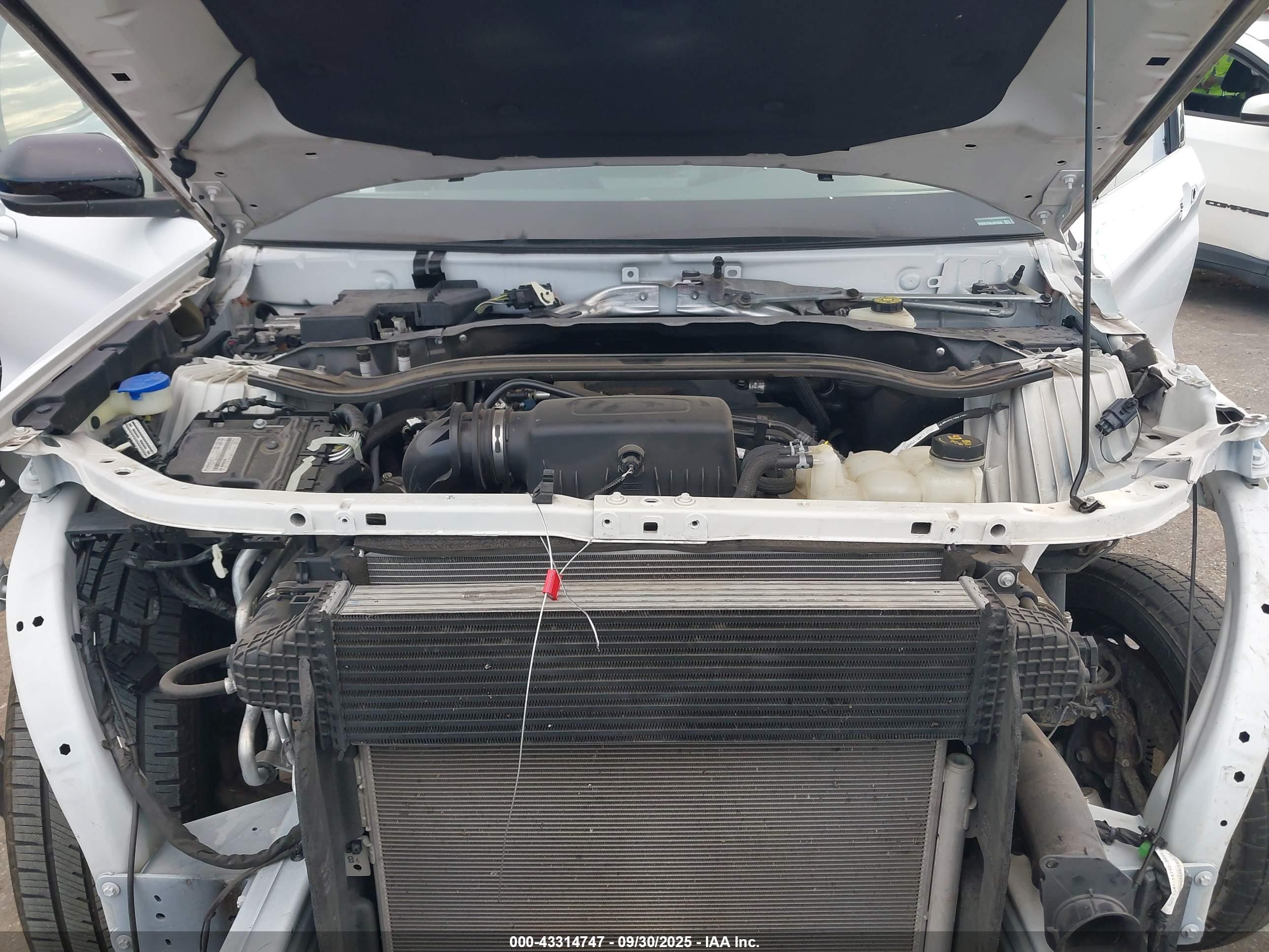 FORD EXPLORER image 10
