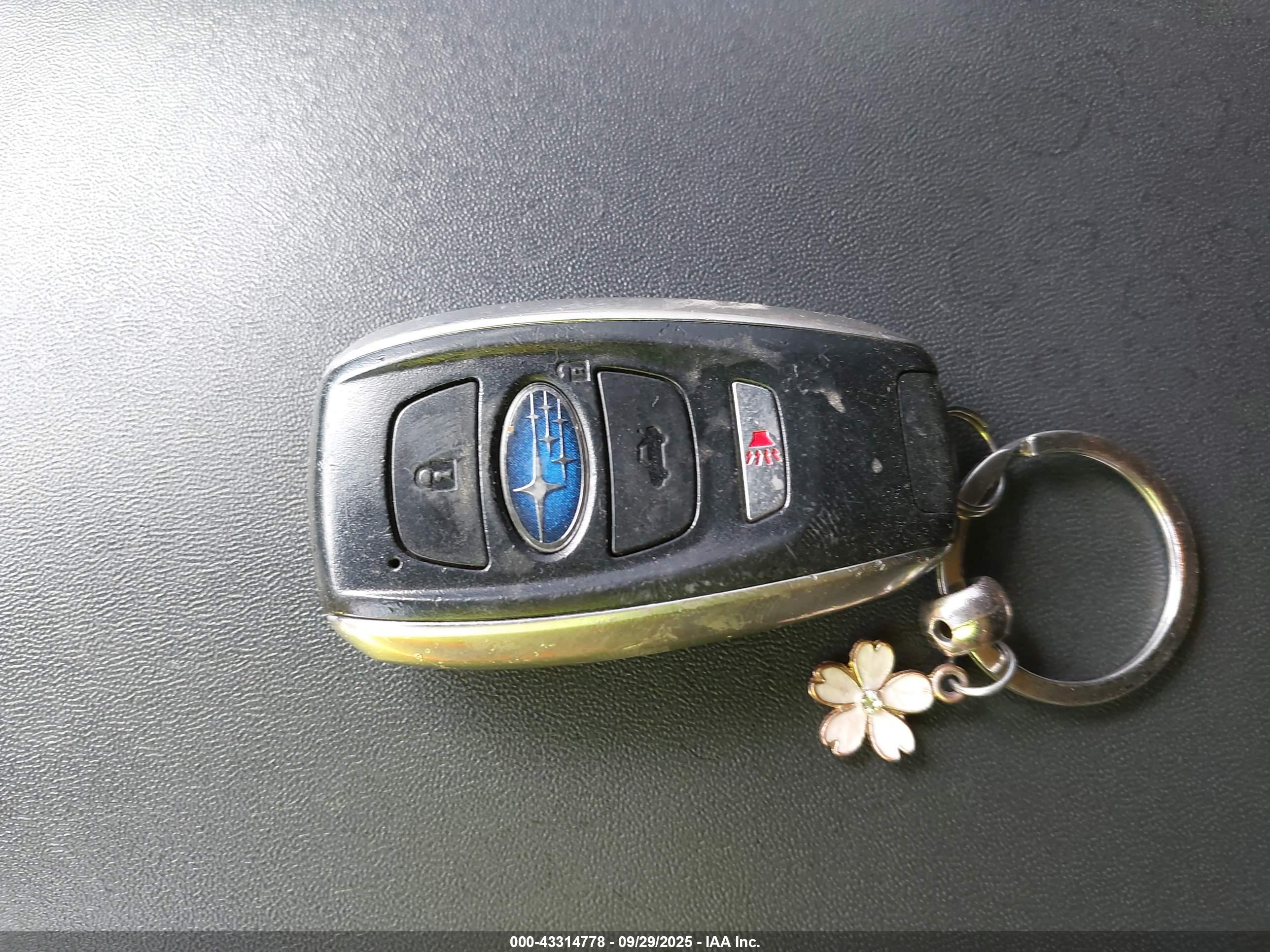 SUBARU IMPREZA image 11