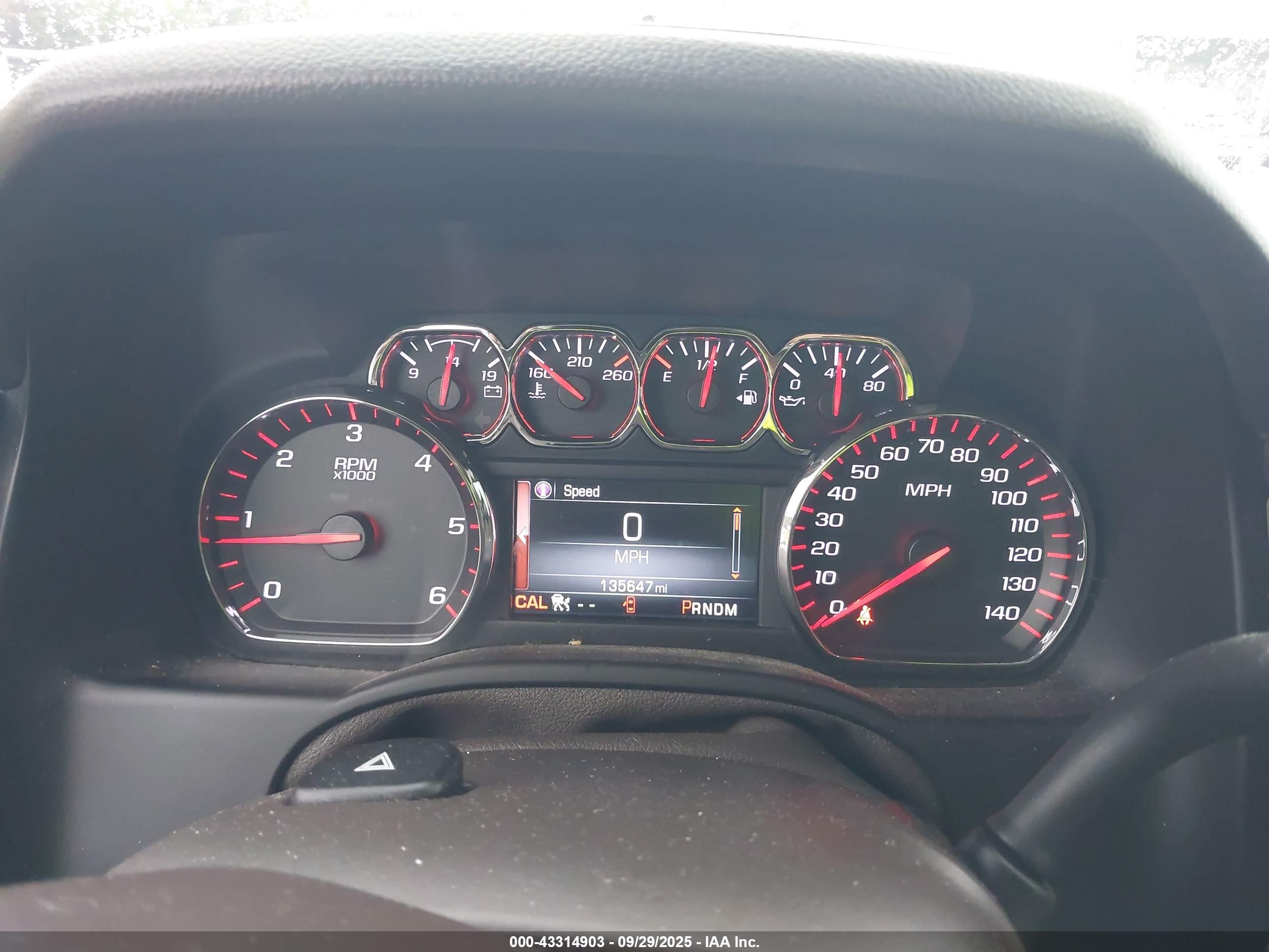 GMC YUKON image 7
