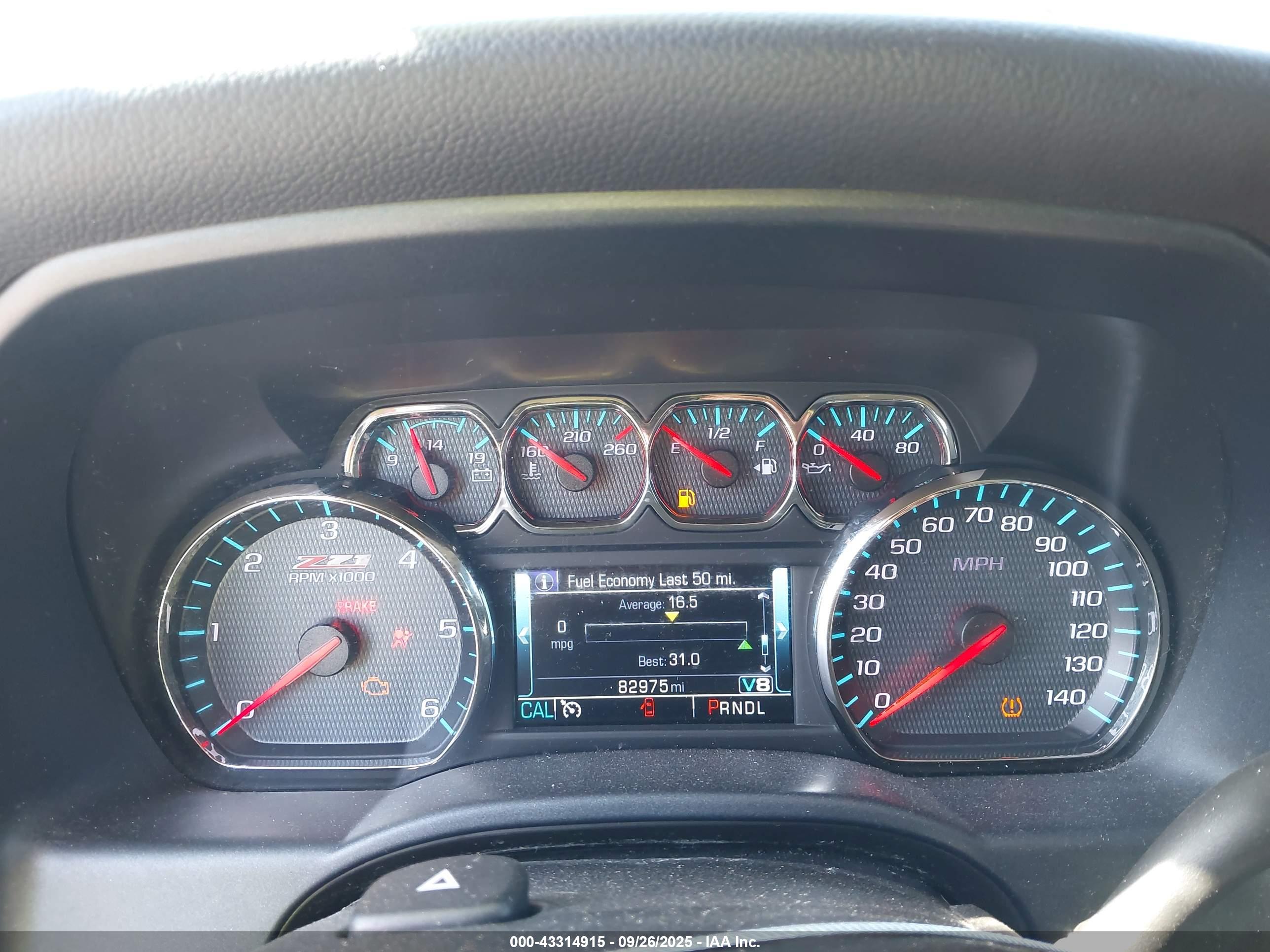CHEVROLET SILVERADO image 7