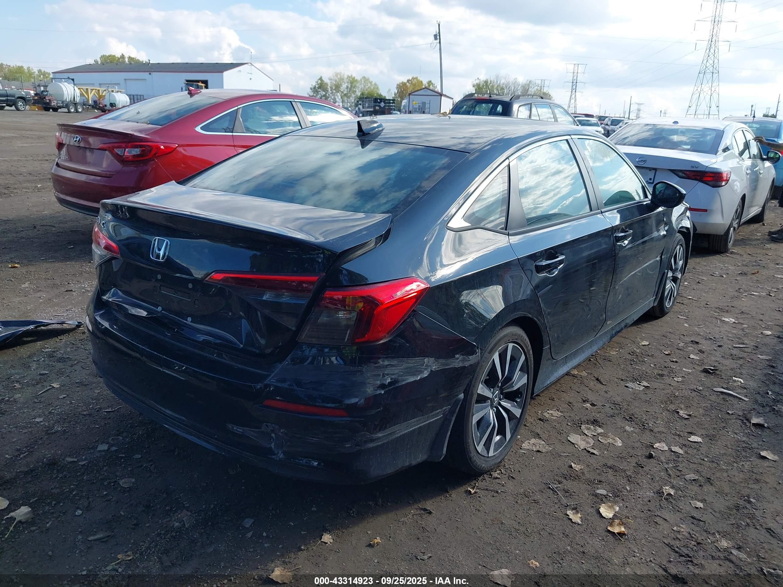 HONDA CIVIC image 4