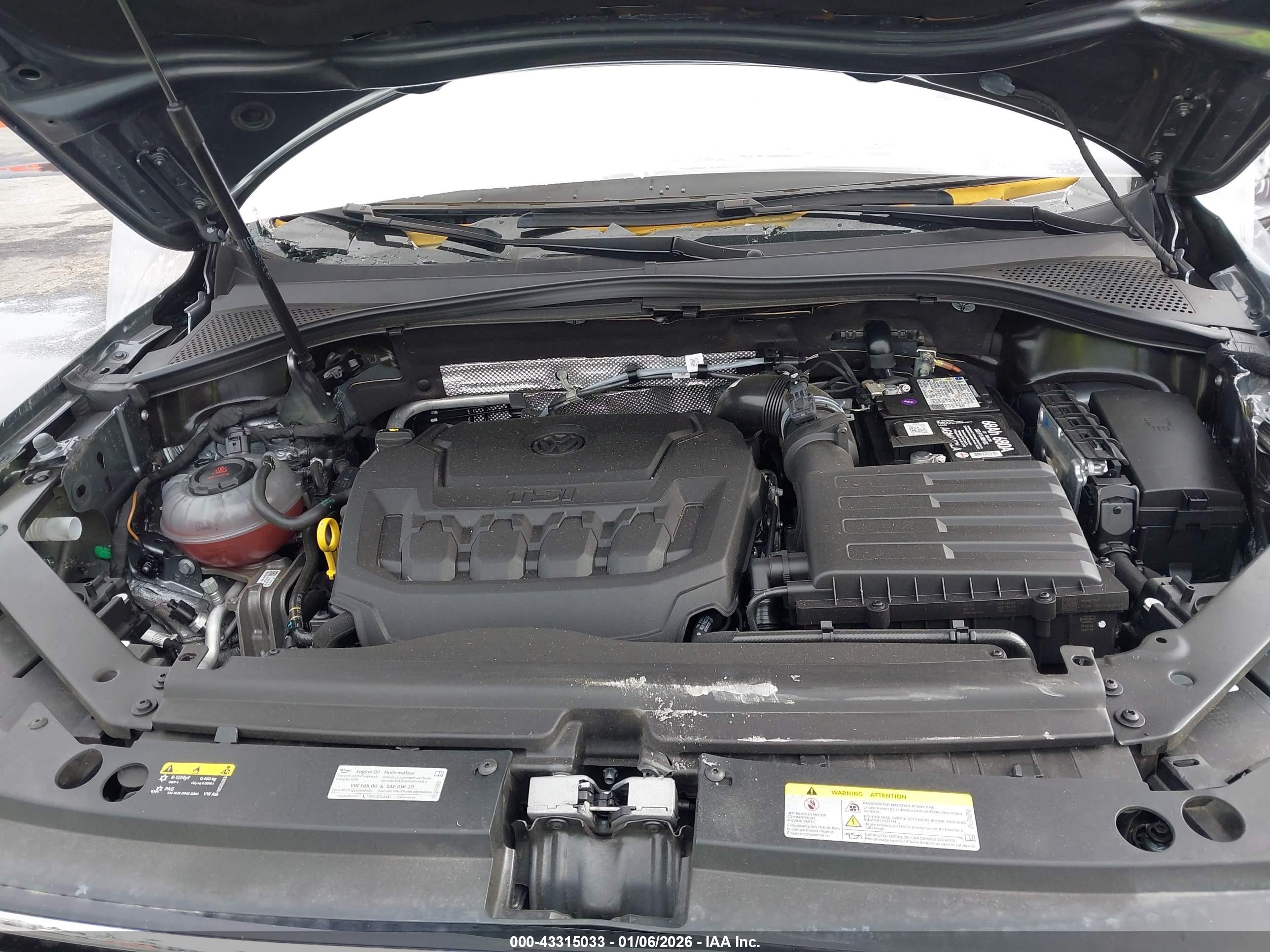VOLKSWAGEN TIGUAN image 10
