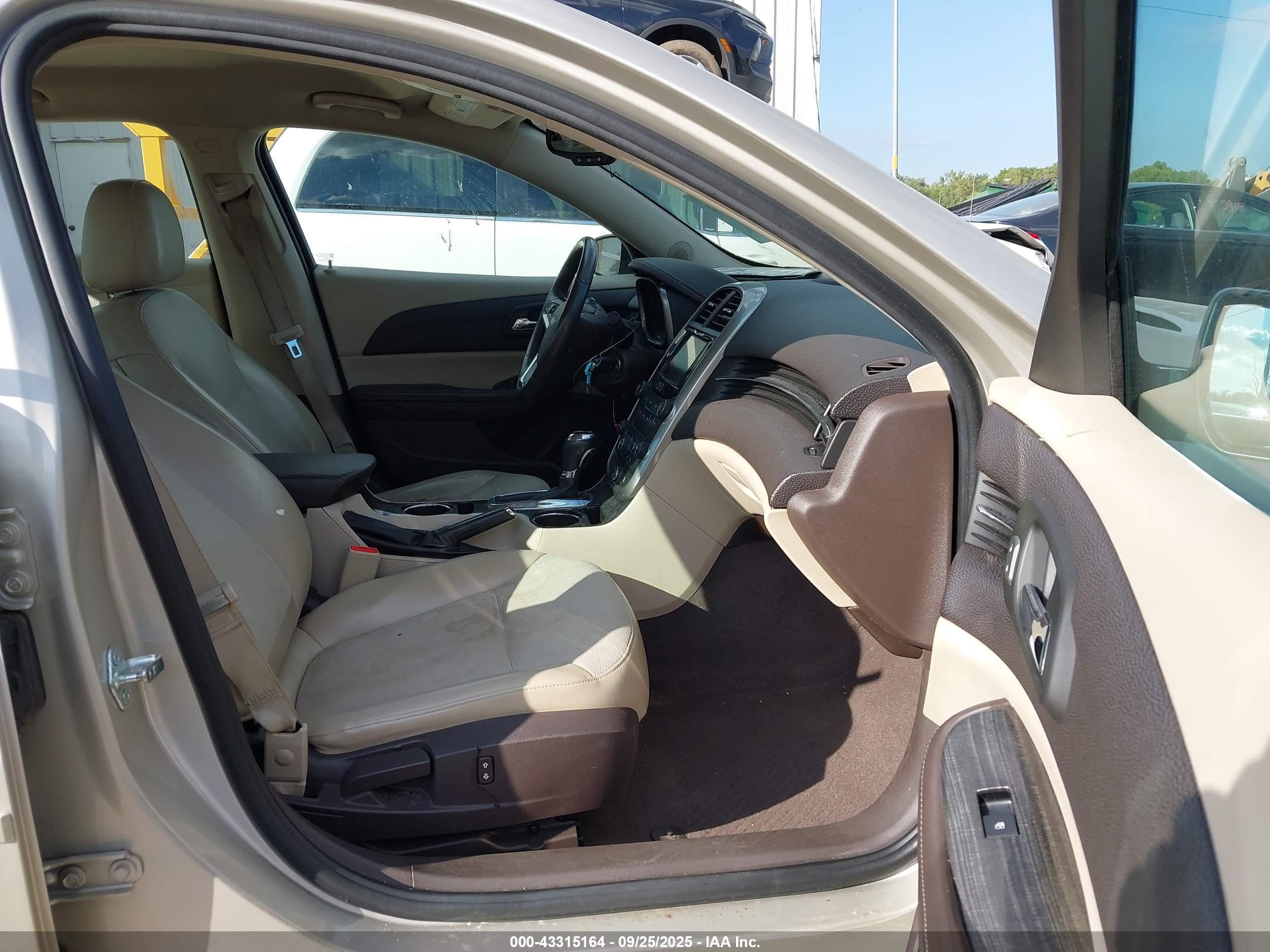 CHEVROLET MALIBU image 5