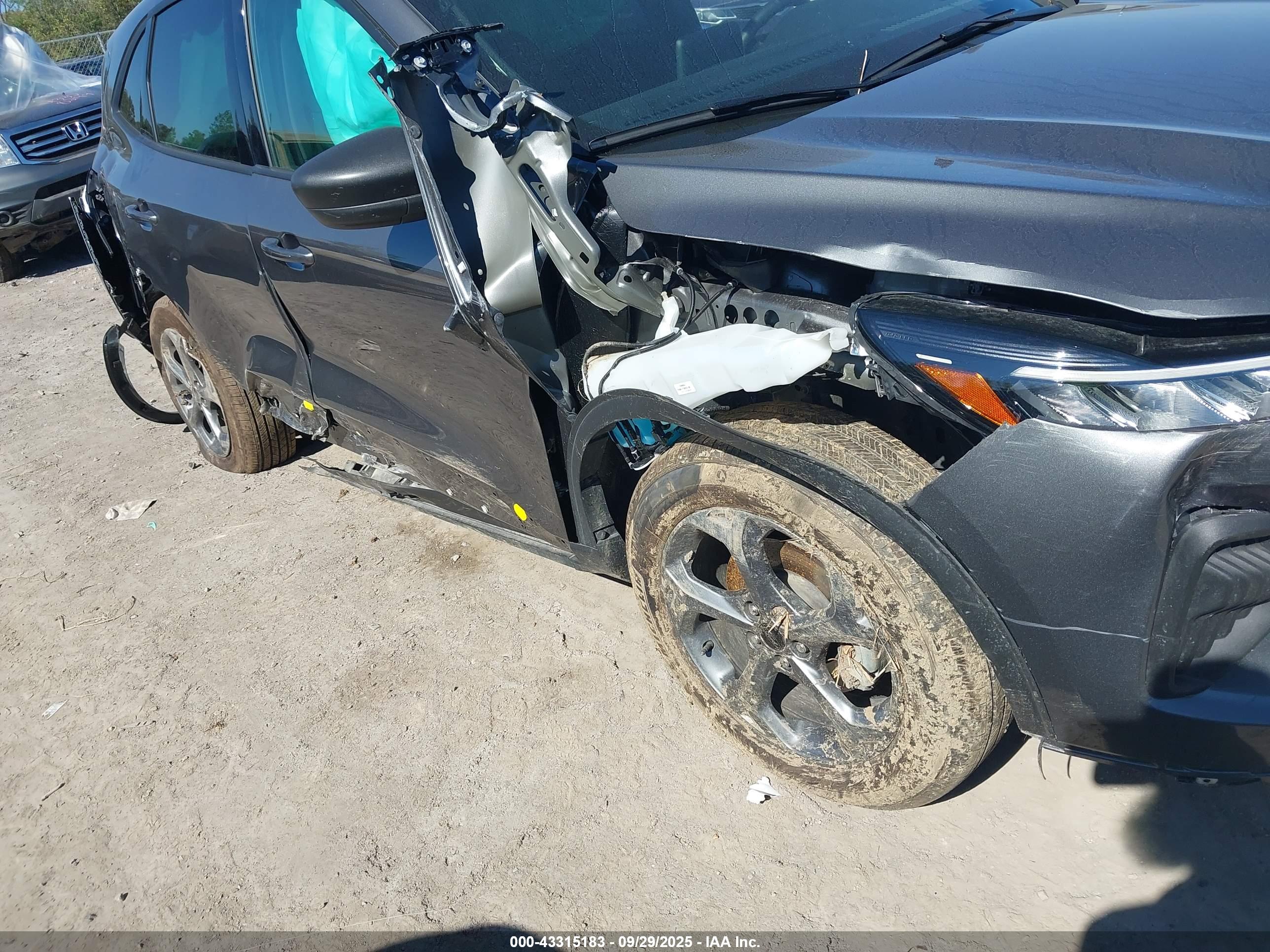 FORD ESCAPE image 6