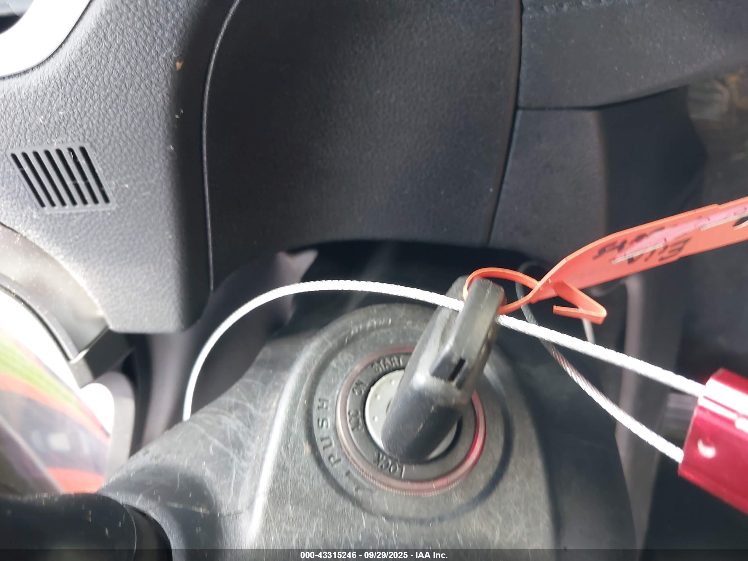SUBARU CROSSTREK image 11
