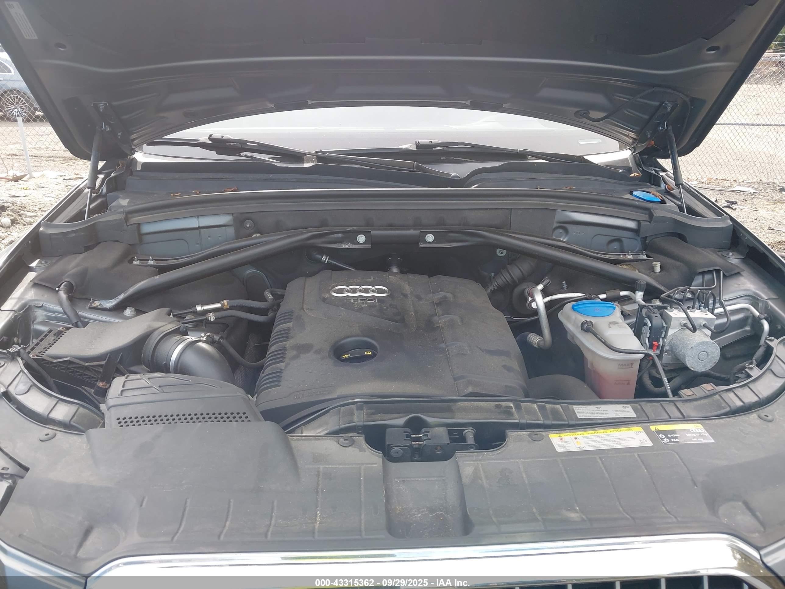 AUDI Q5 image 10