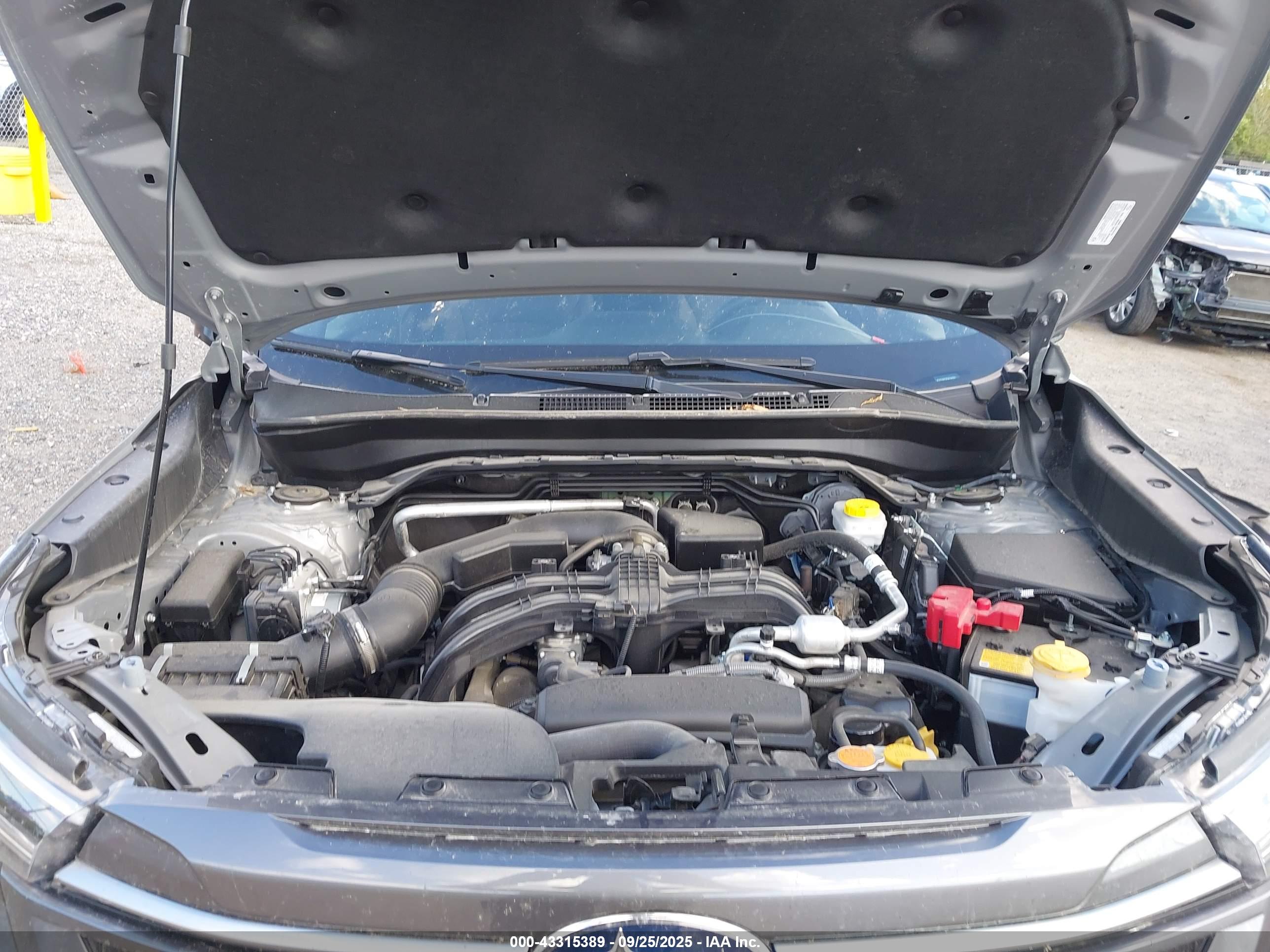 SUBARU FORESTER image 10