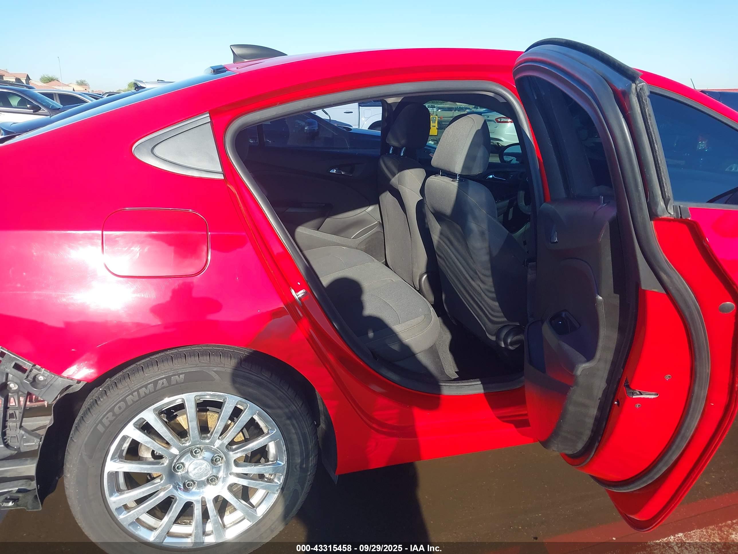 CHEVROLET CRUZE image 8