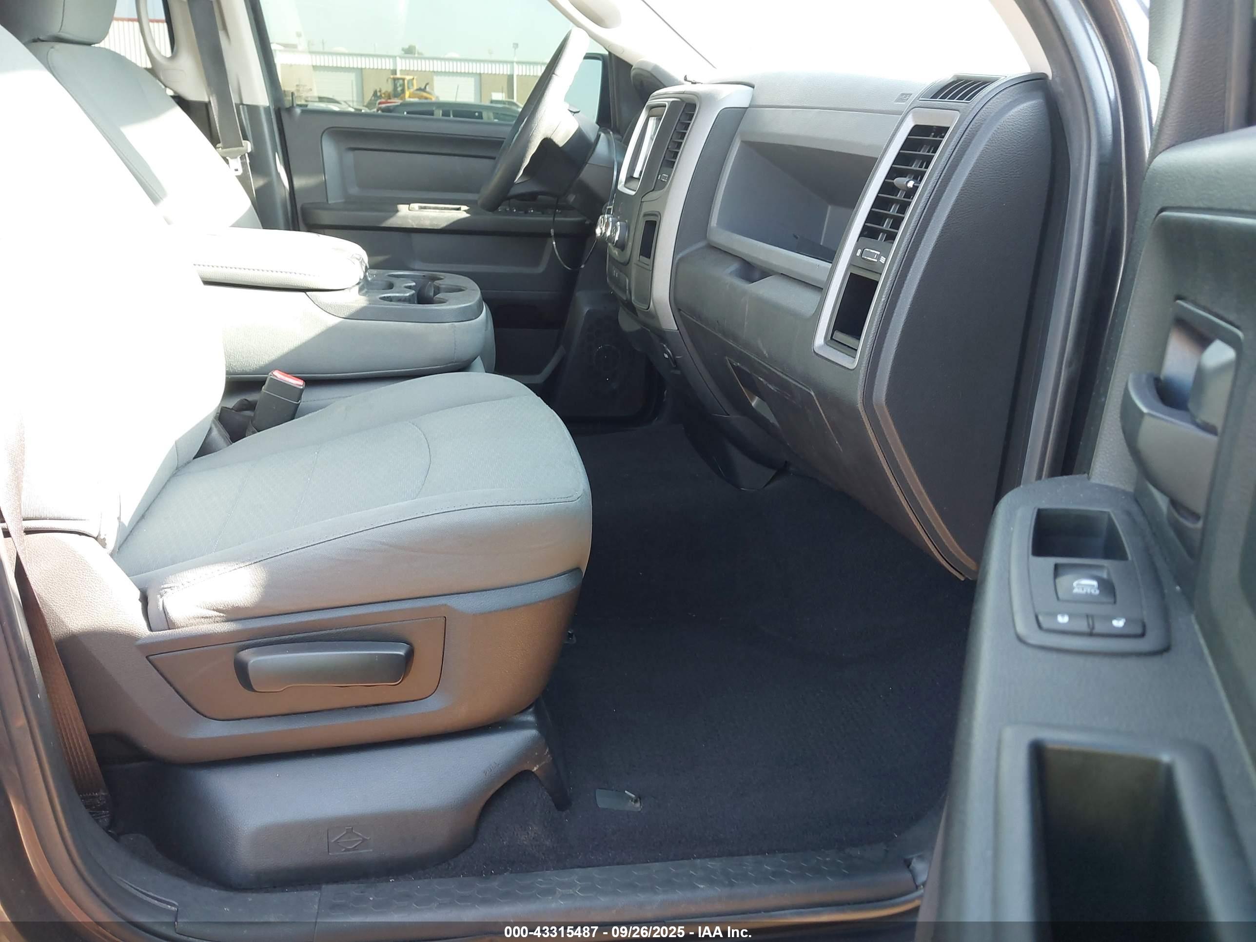 RAM 1500 image 5