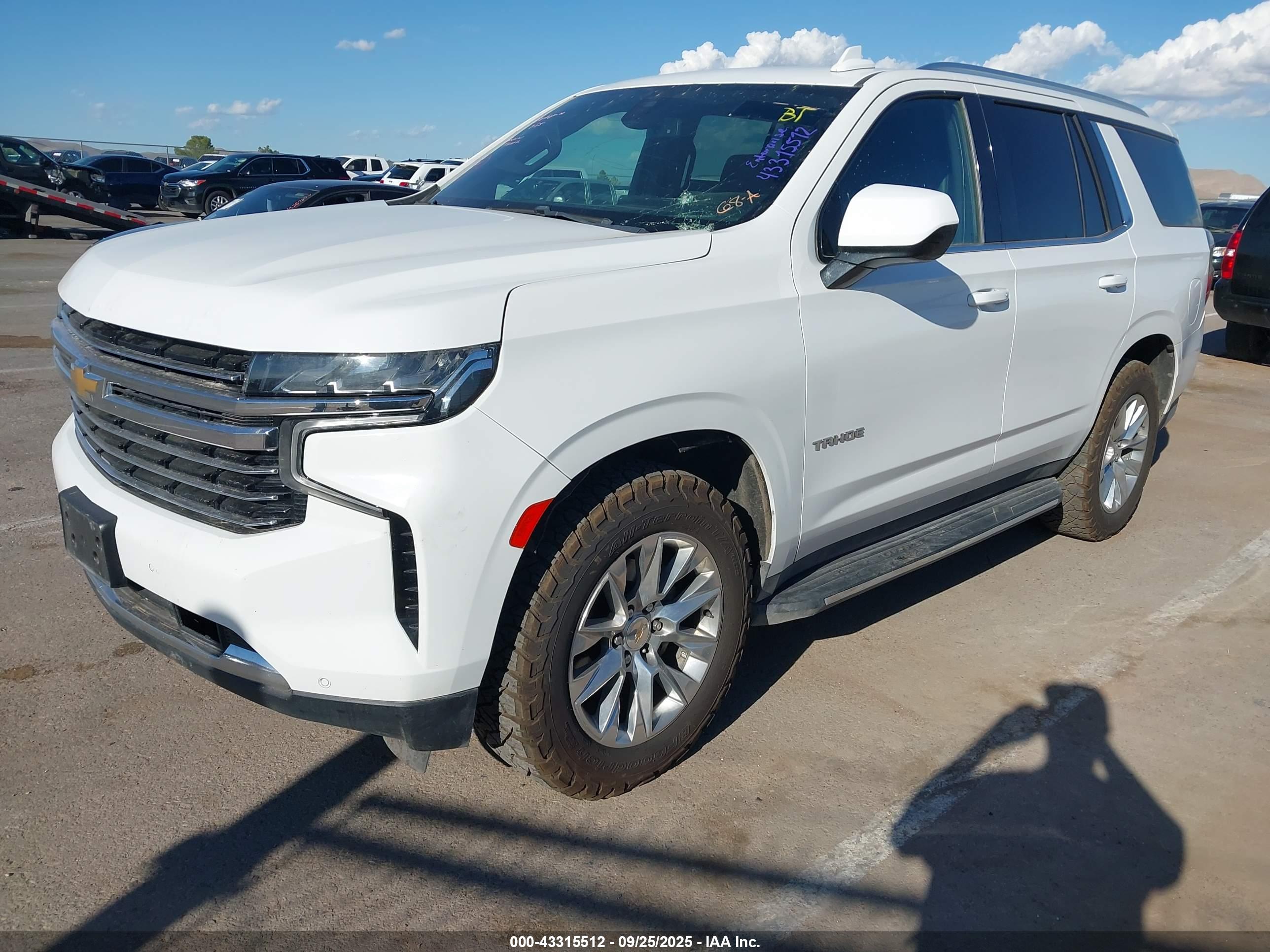 CHEVROLET TAHOE image 2