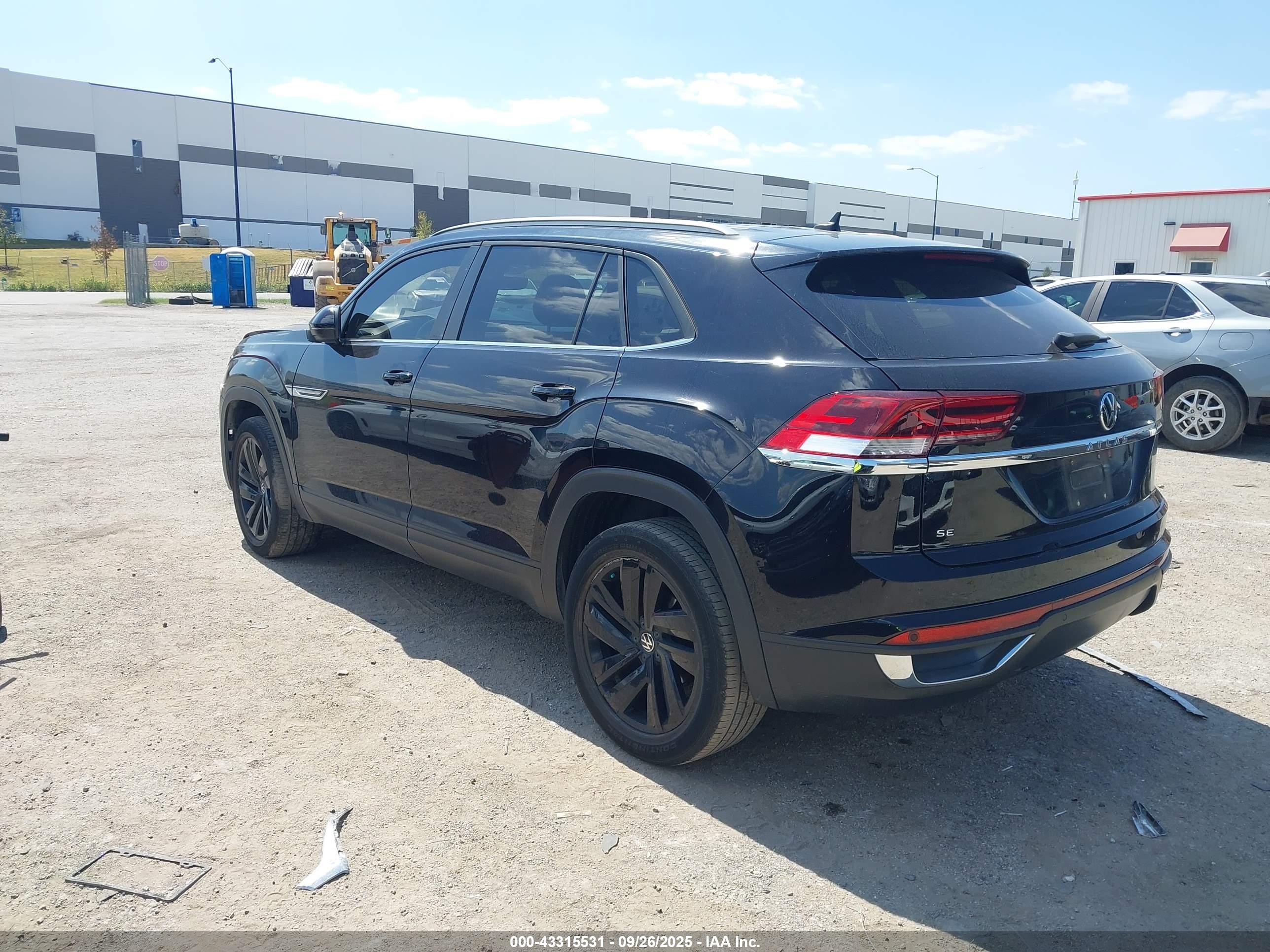 VOLKSWAGEN ATLAS image 3