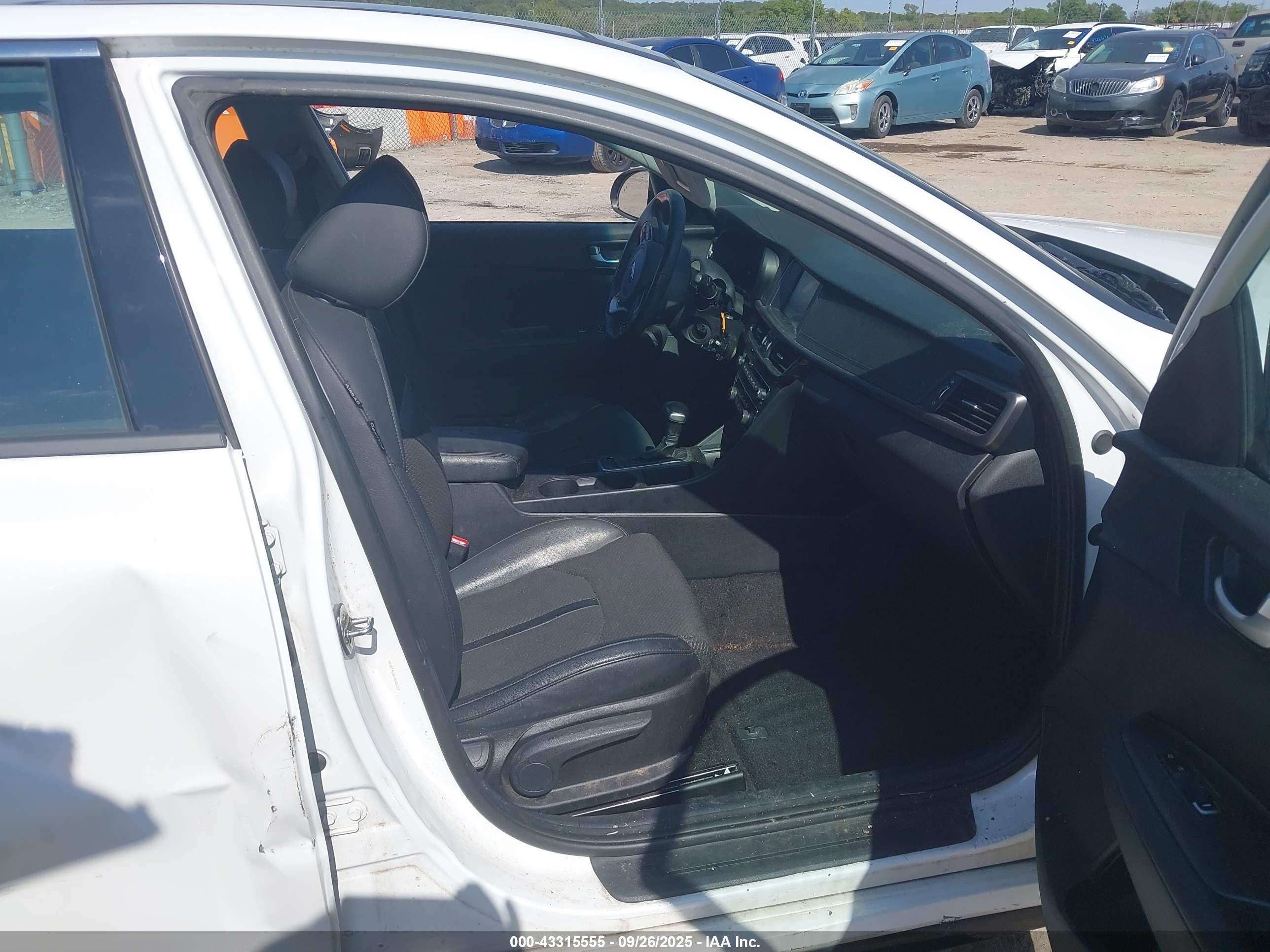 KIA OPTIMA image 5