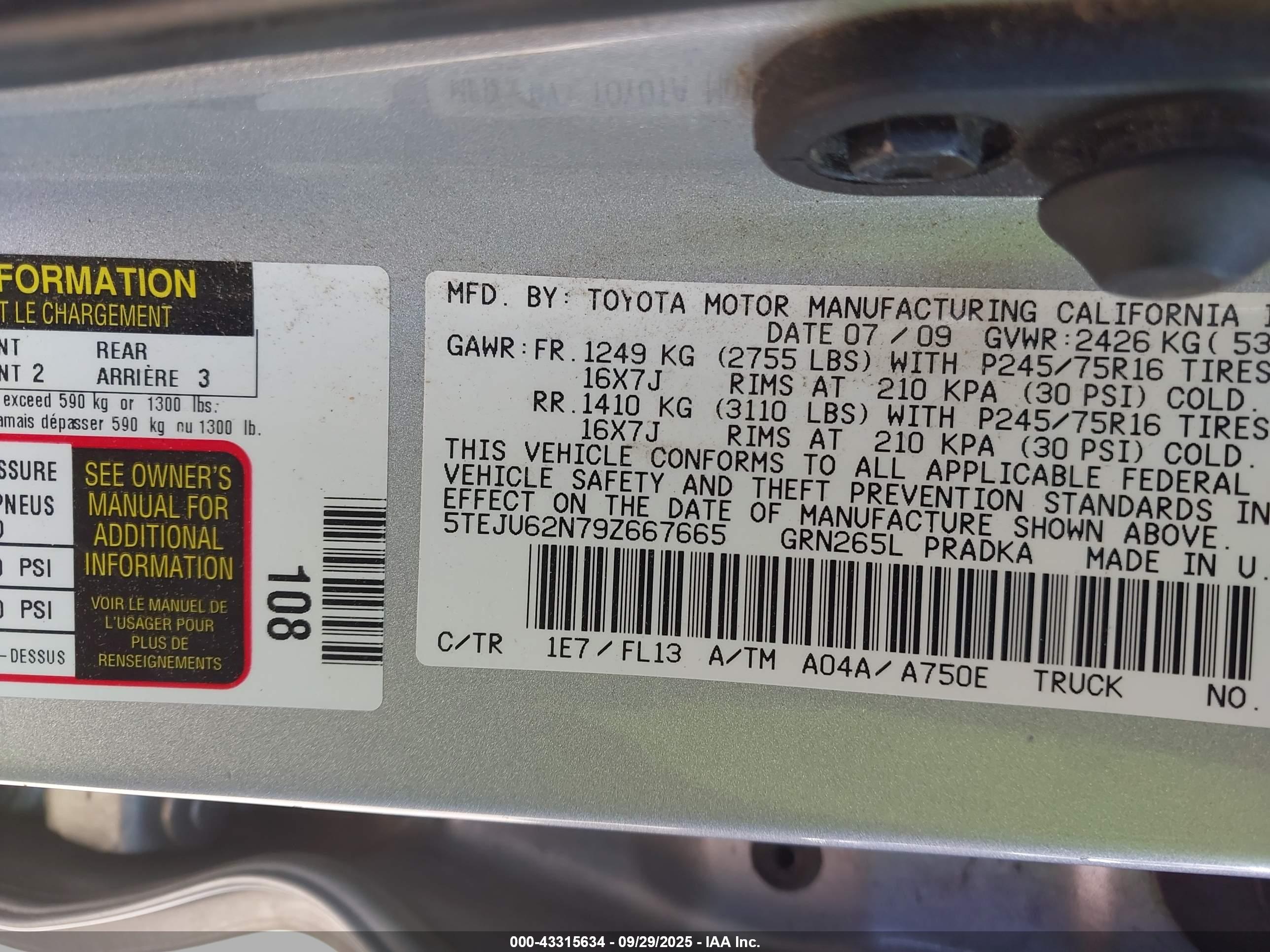 TOYOTA TACOMA image 9
