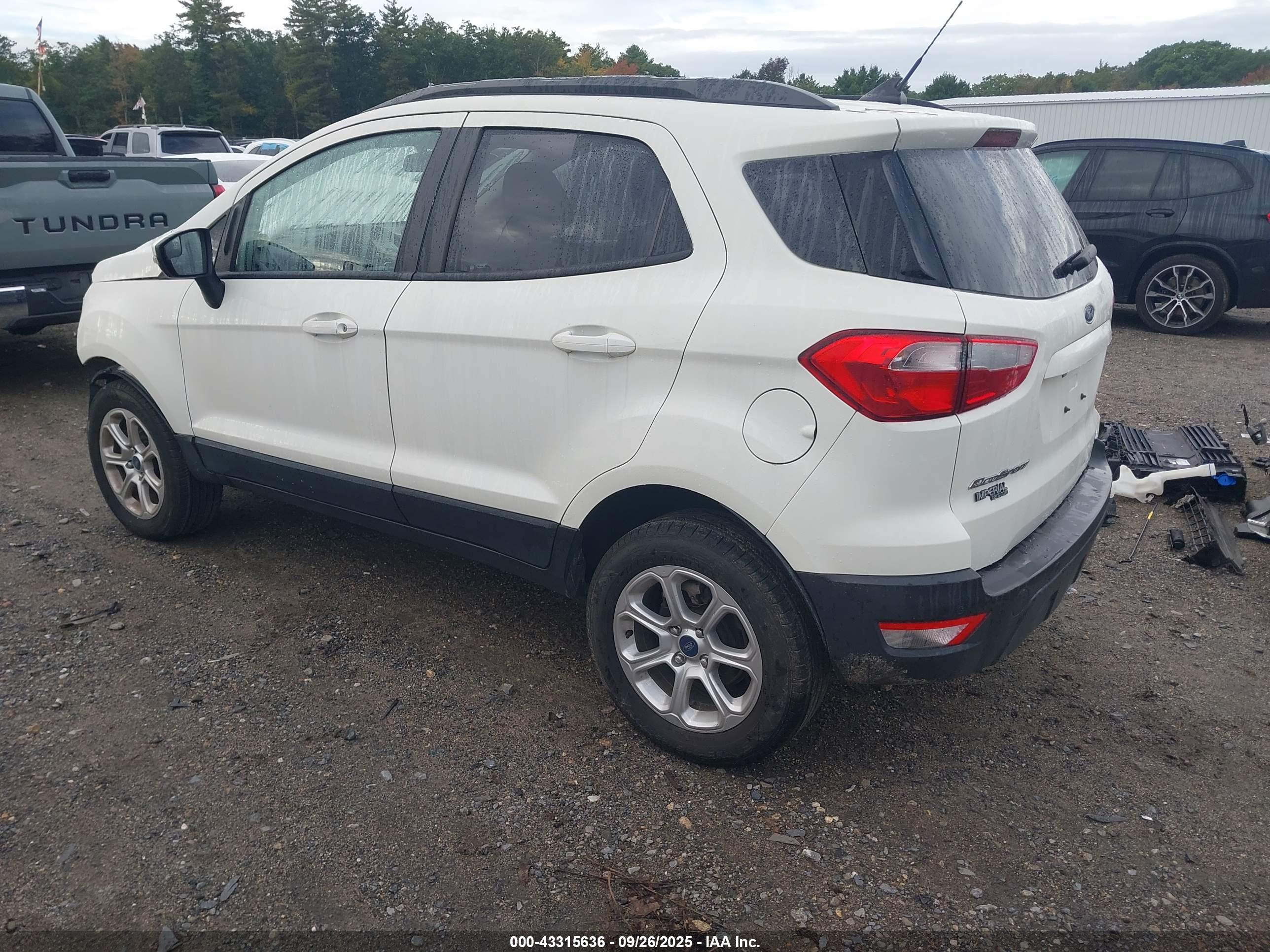 FORD ECOSPORT image 3