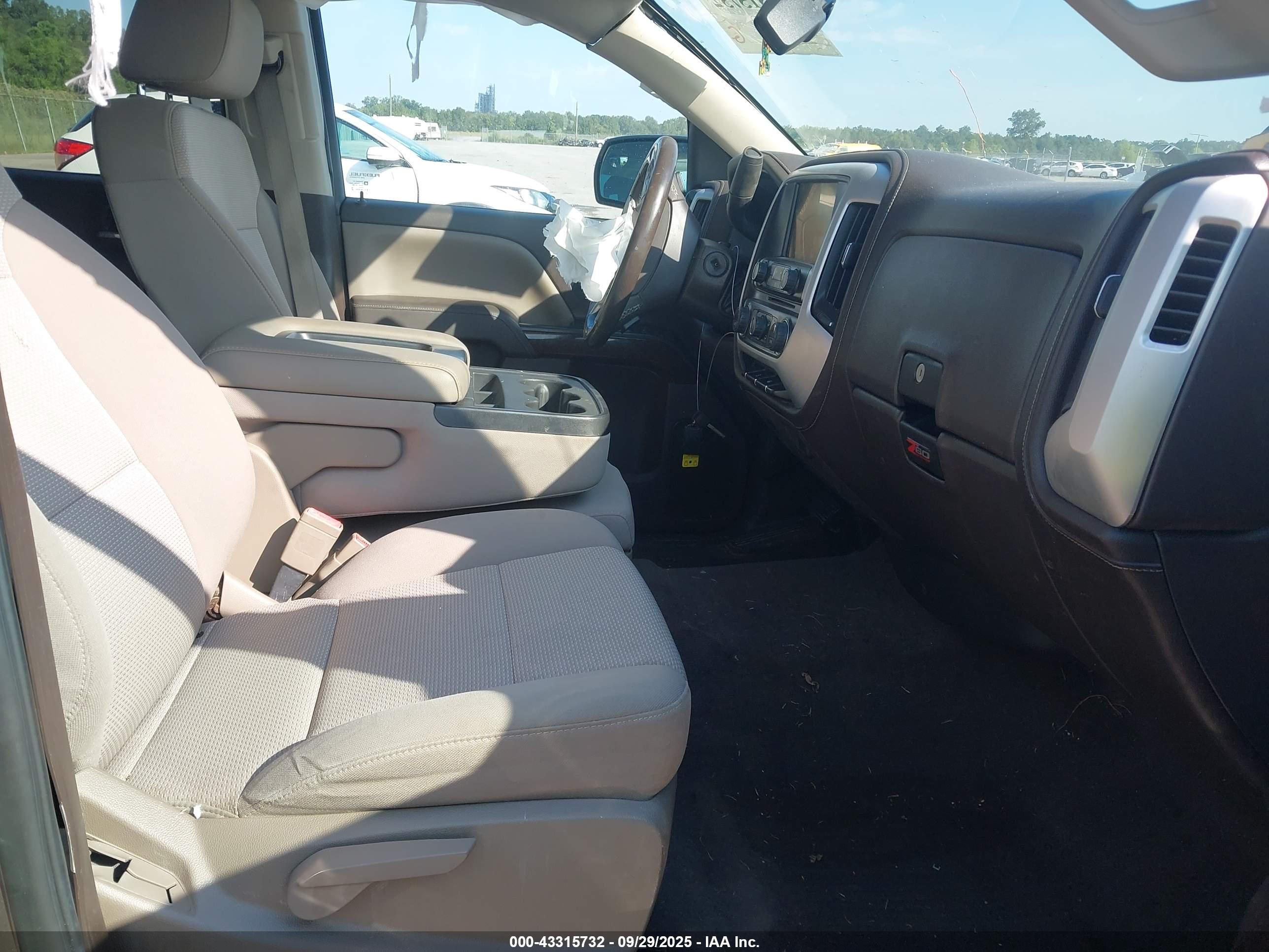 GMC SIERRA image 5