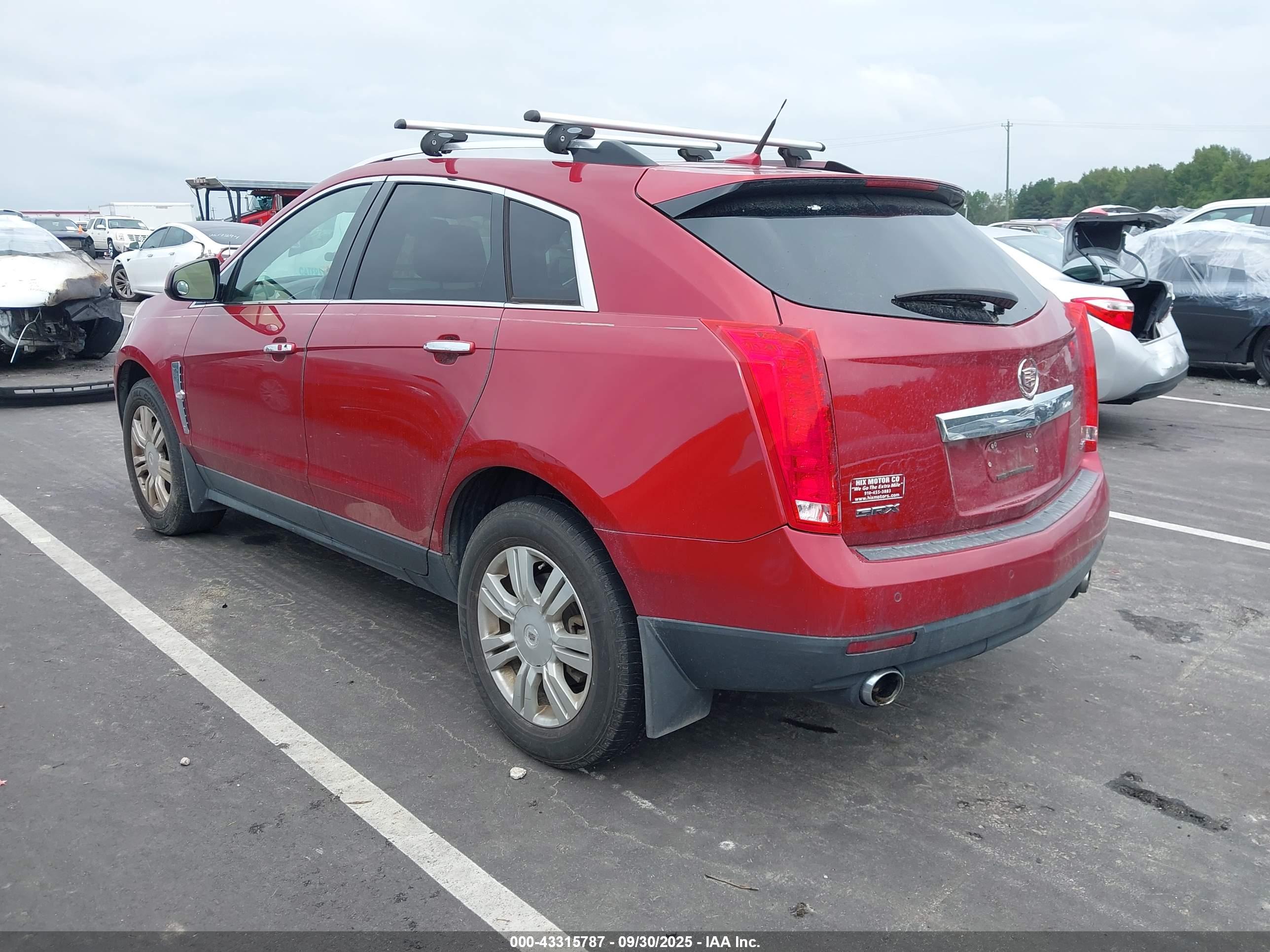 CADILLAC SRX image 3