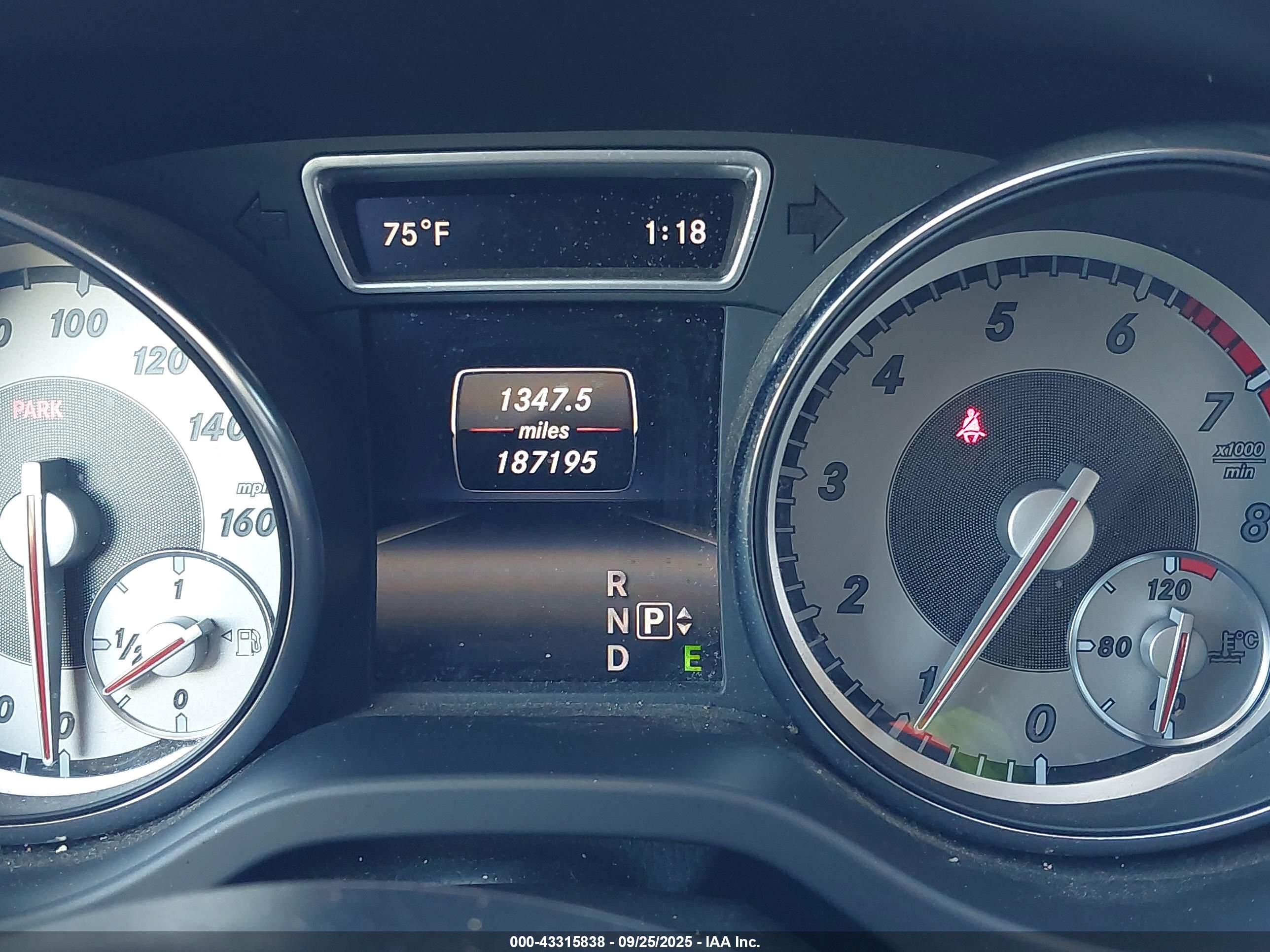 MERCEDES-BENZ GLA image 7