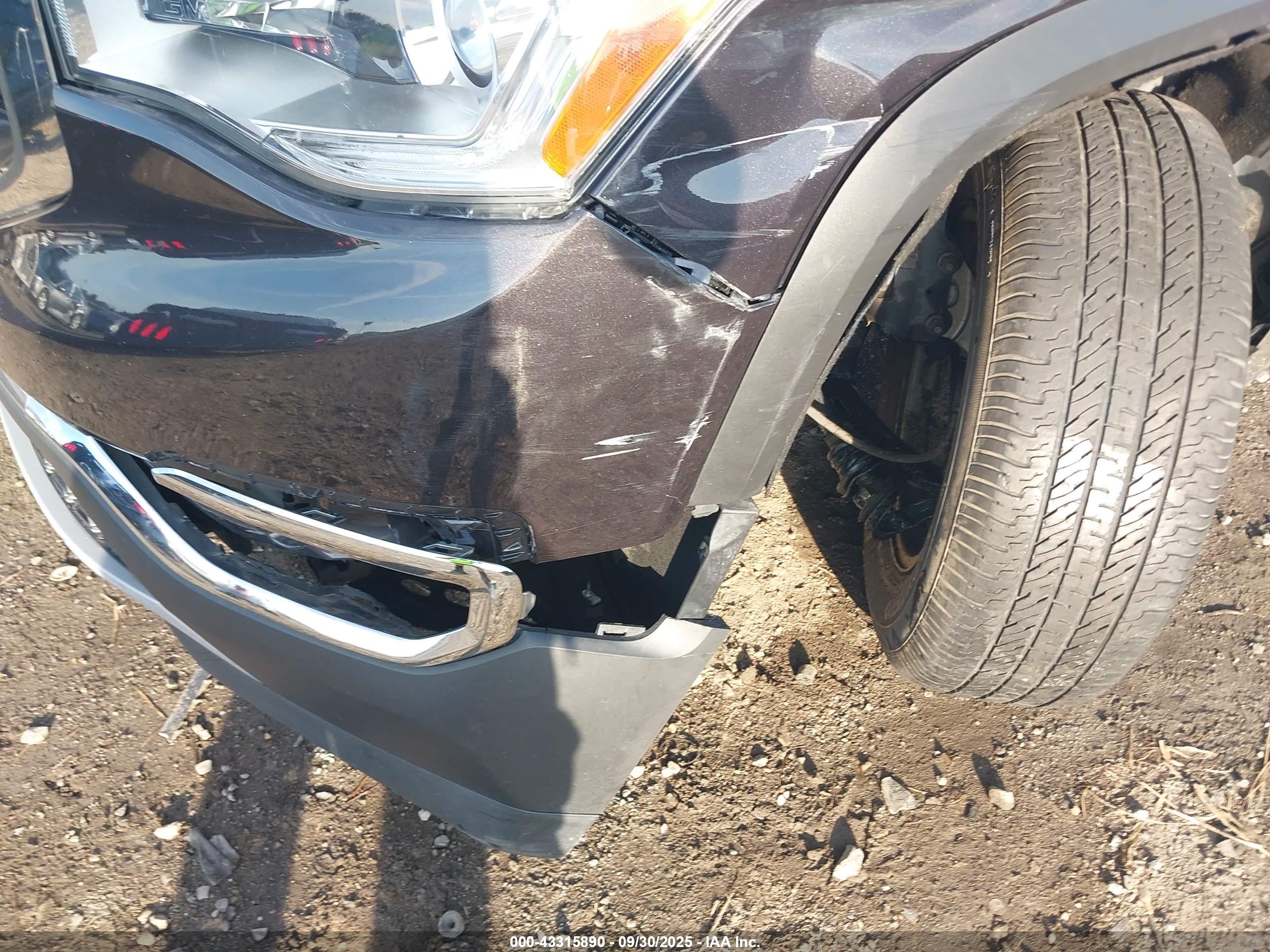 GMC ACADIA image 6