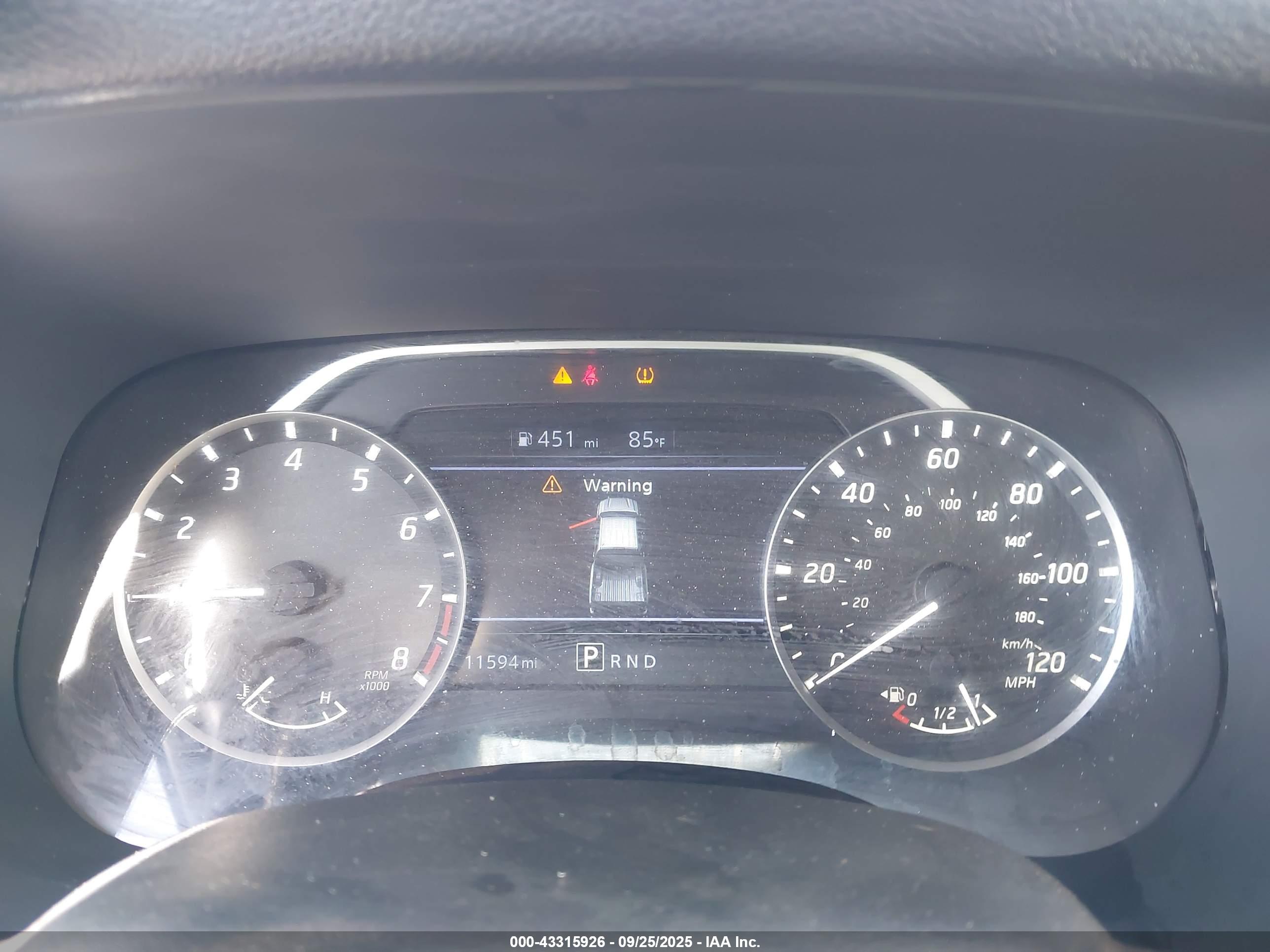 NISSAN FRONTIER image 7