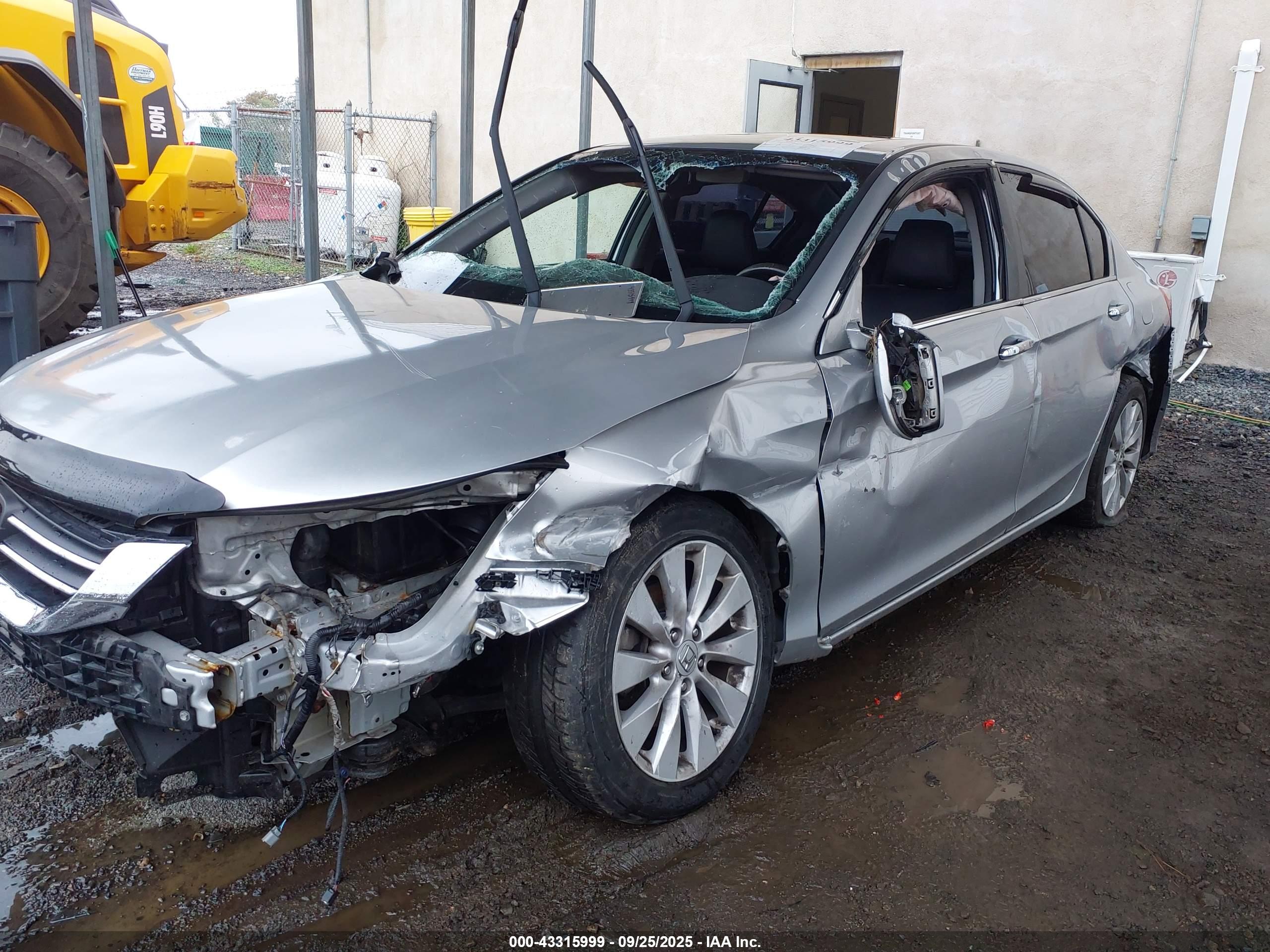 HONDA ACCORD image 6