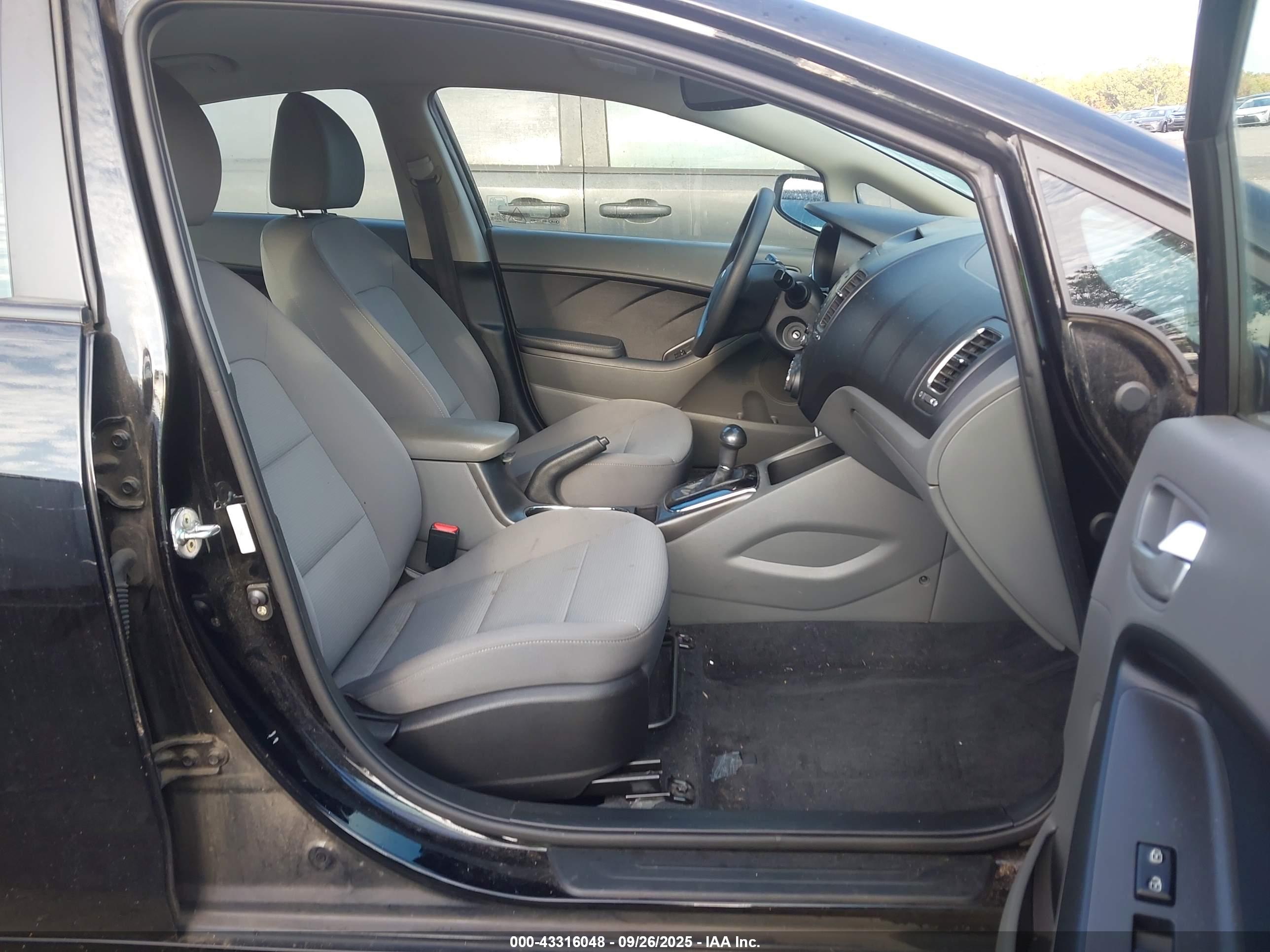 KIA FORTE image 5