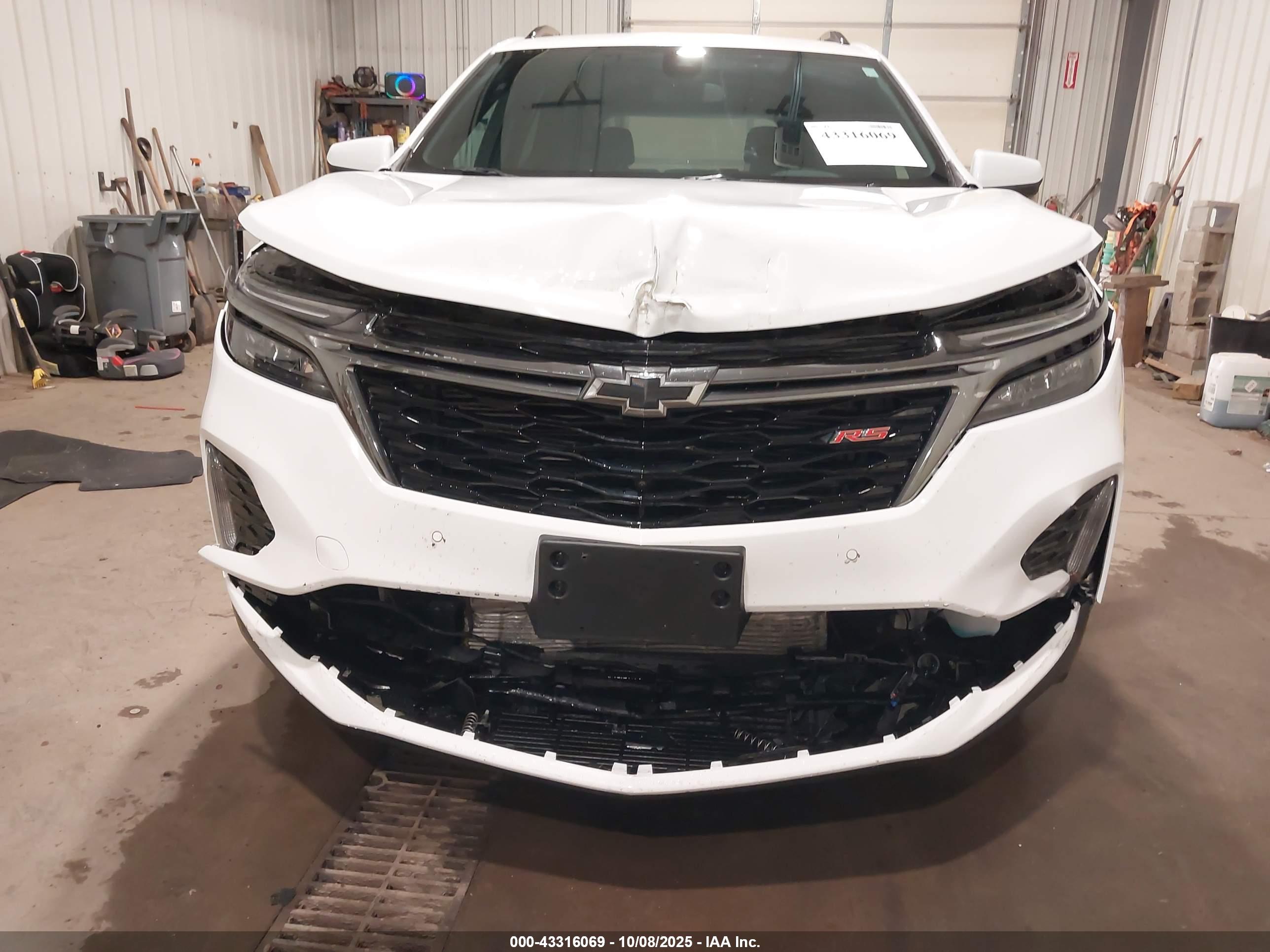 CHEVROLET EQUINOX image 6