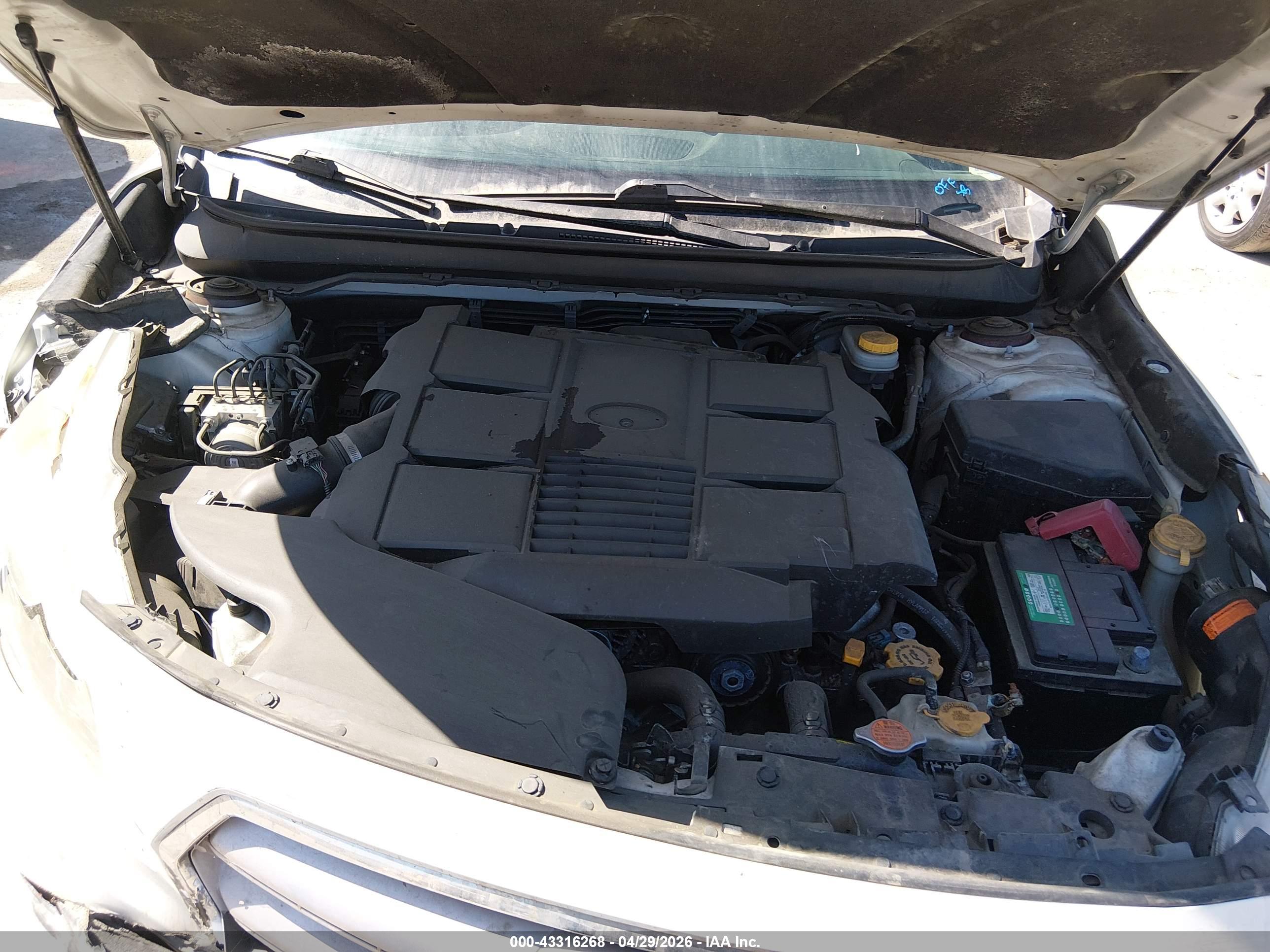 SUBARU LEGACY image 10