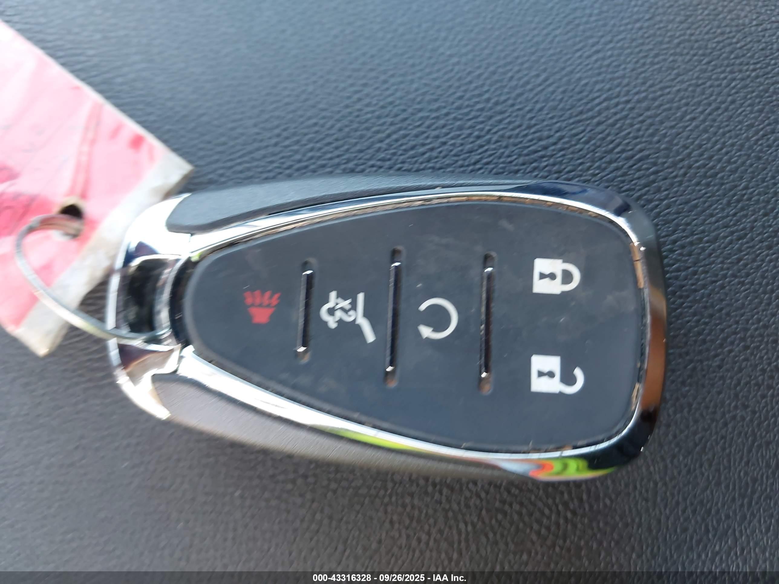 CHEVROLET EQUINOX image 11