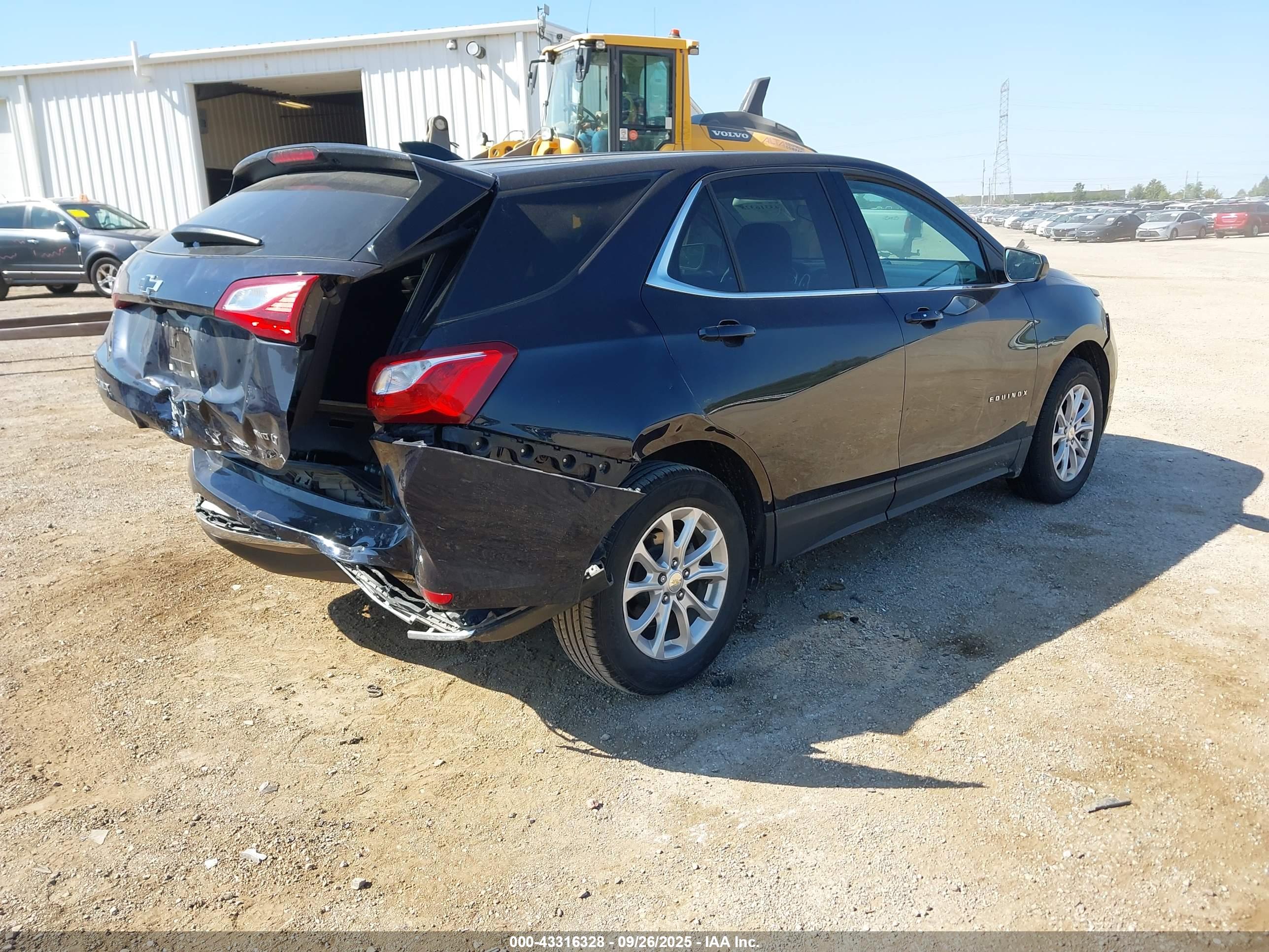CHEVROLET EQUINOX image 4