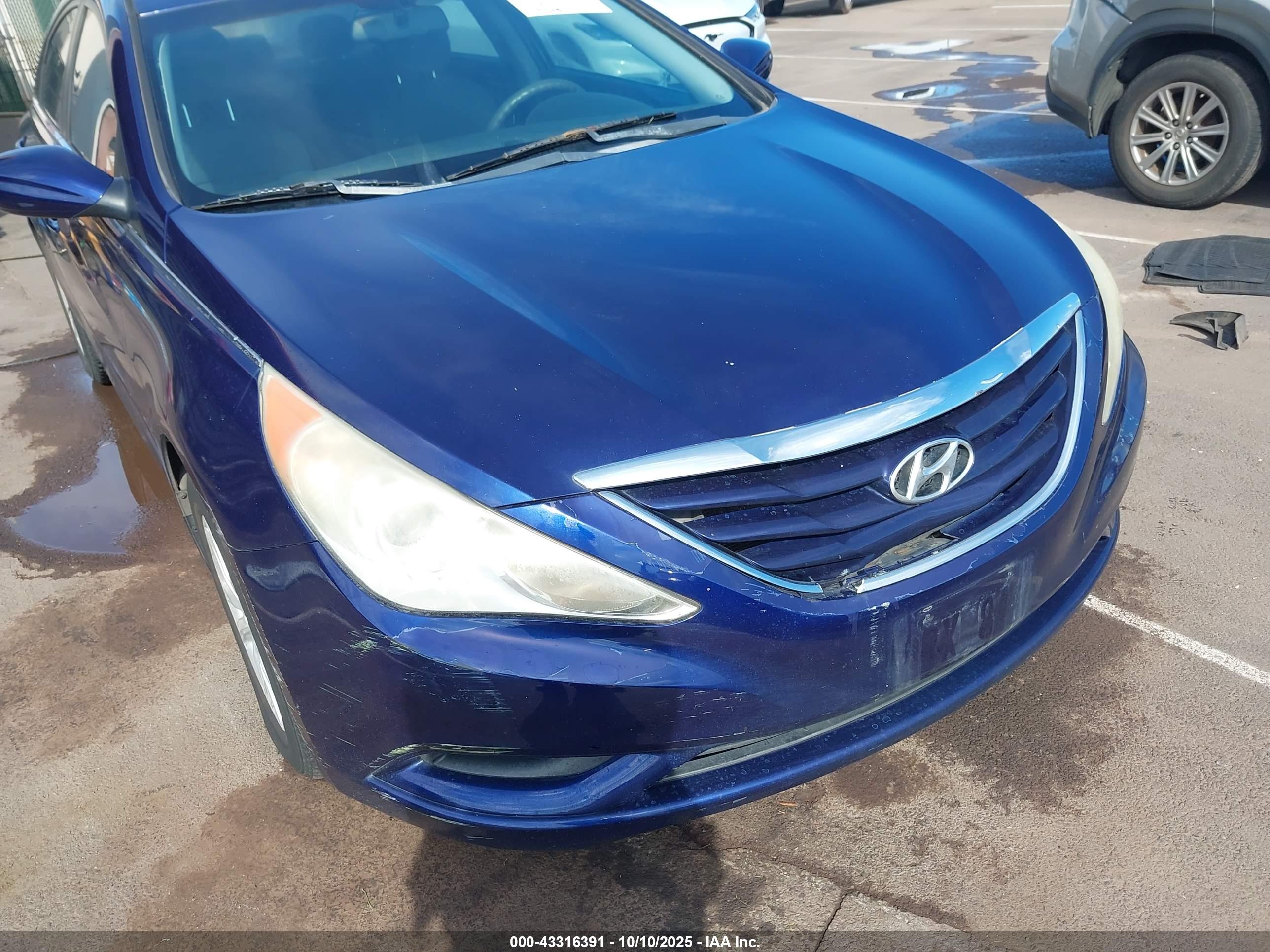 HYUNDAI SONATA image 6