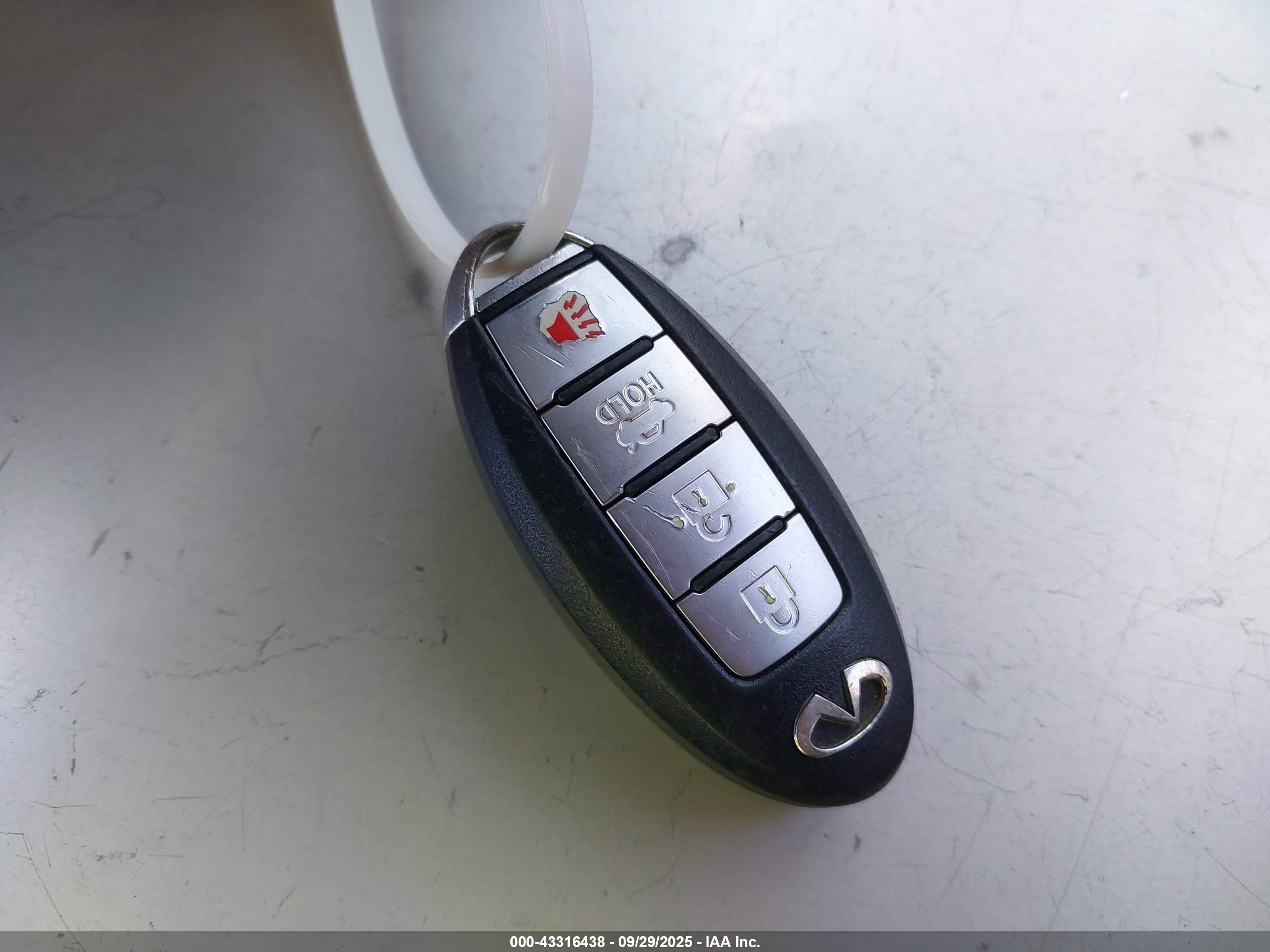 INFINITI Q50 image 11