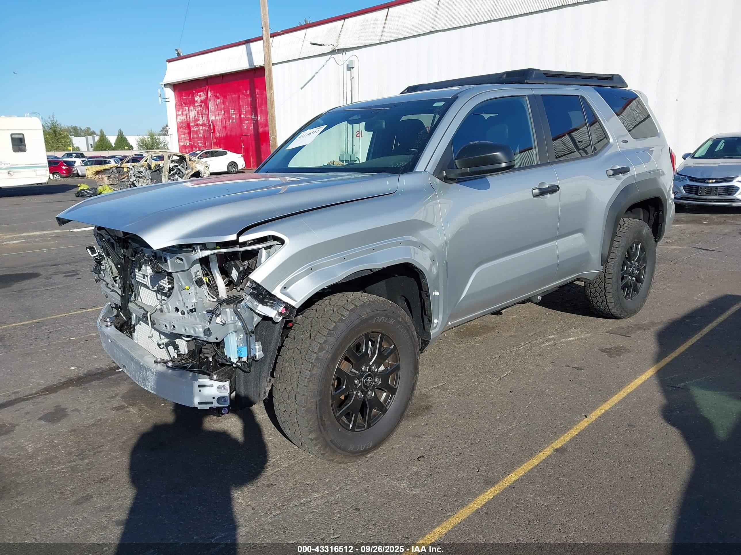 TOYOTA 4RUNNER image 2
