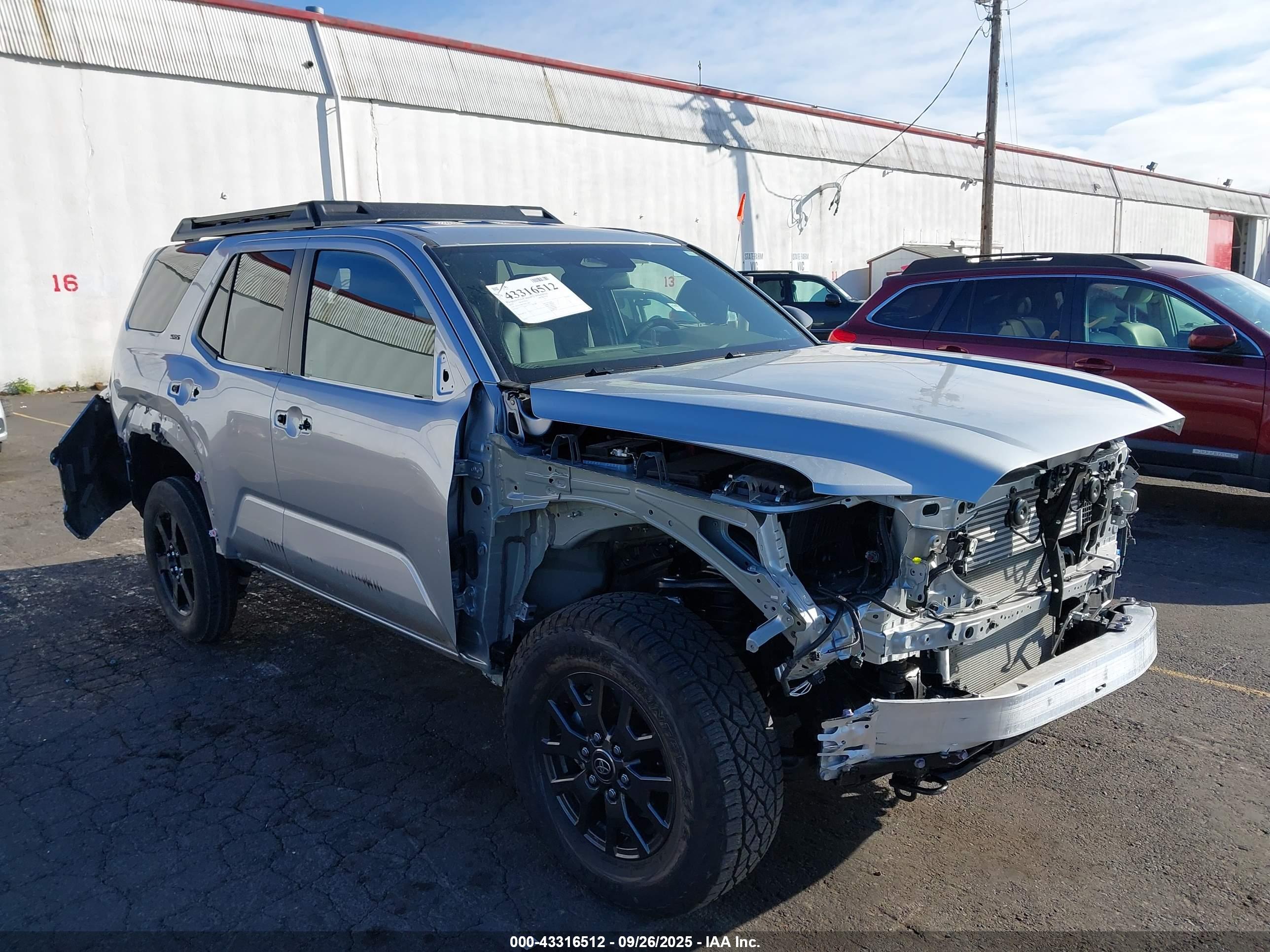 TOYOTA 4RUNNER image 6
