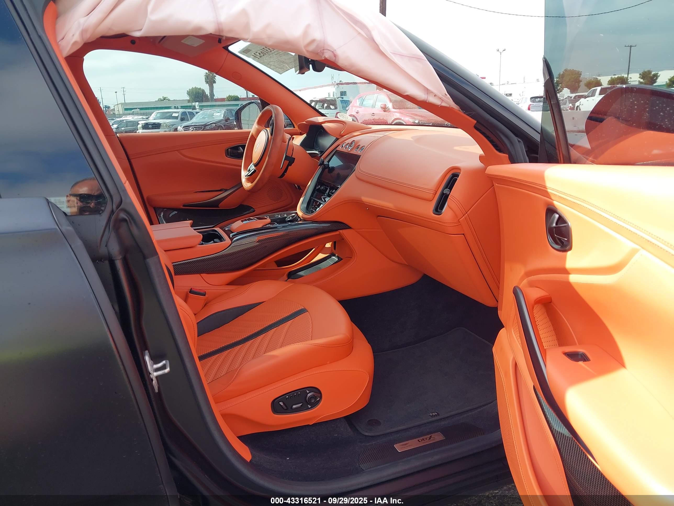 ASTON MARTIN image 5