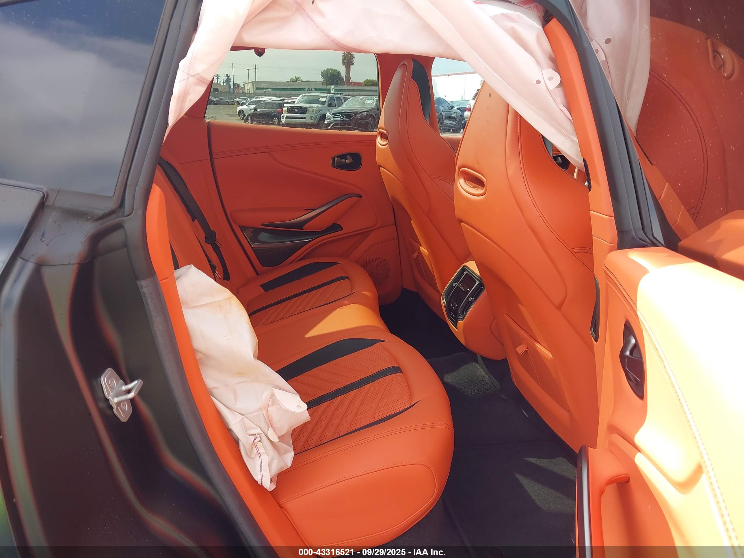 ASTON MARTIN image 8