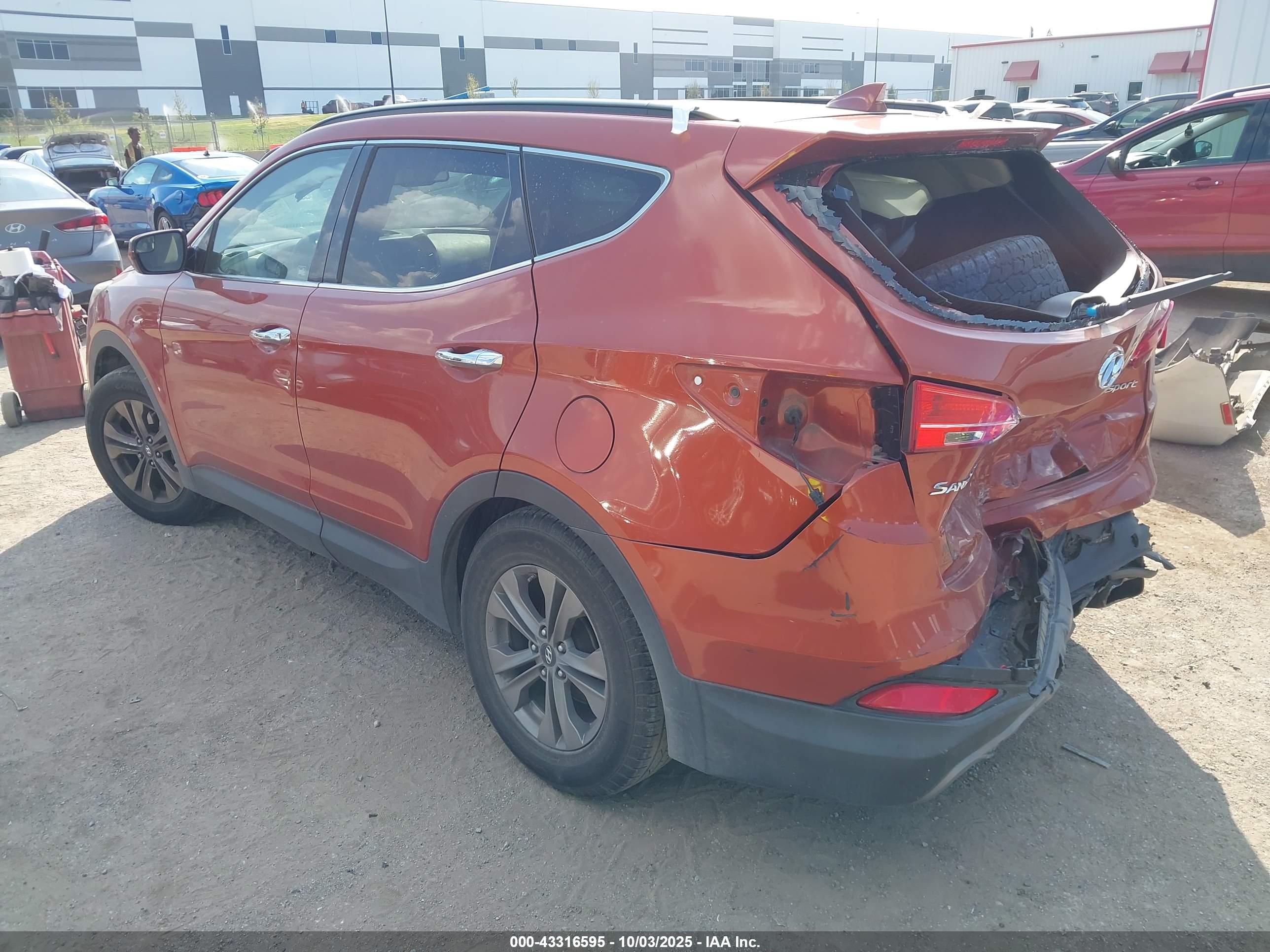 HYUNDAI SANTA image 3