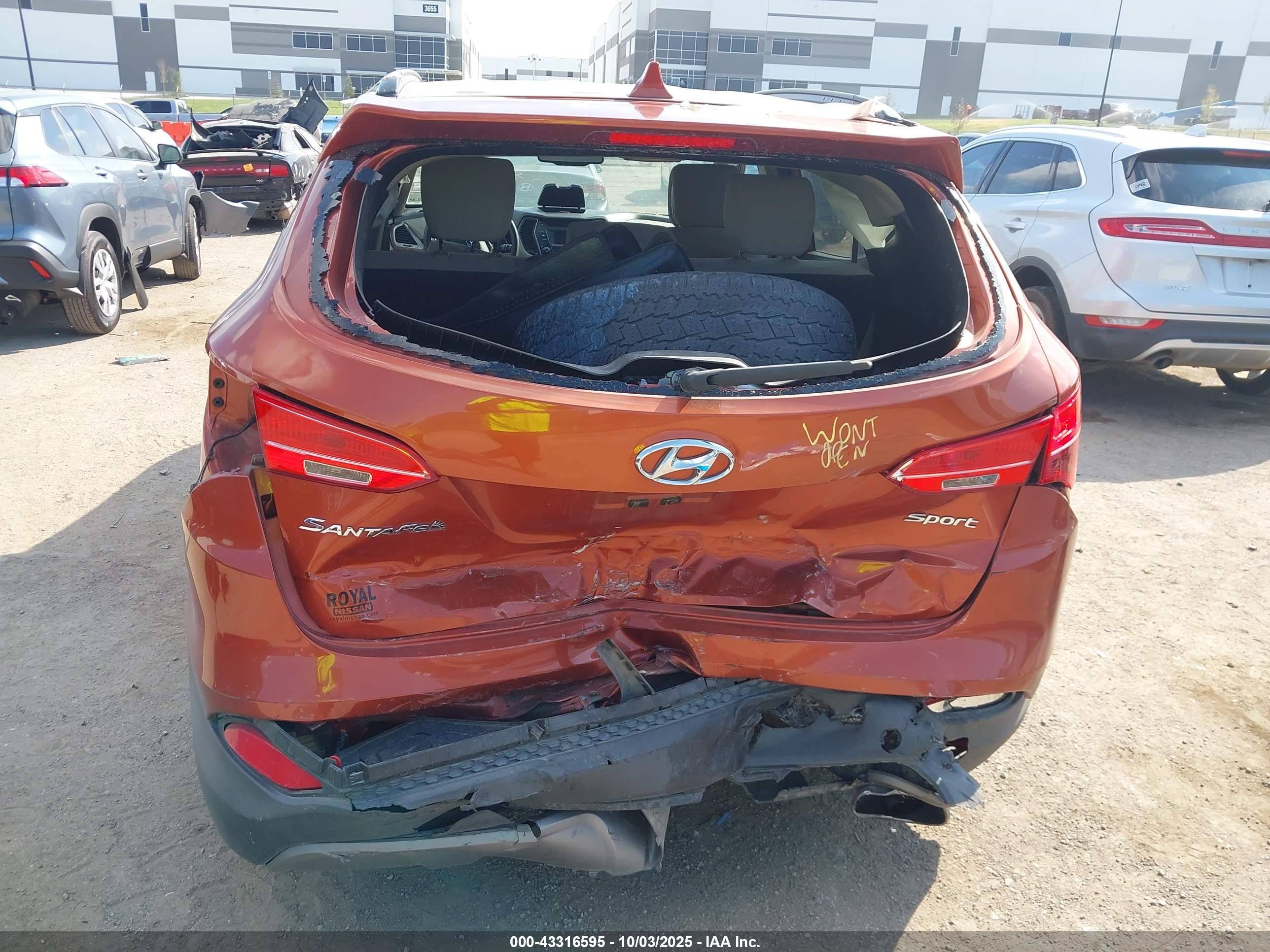 HYUNDAI SANTA image 6