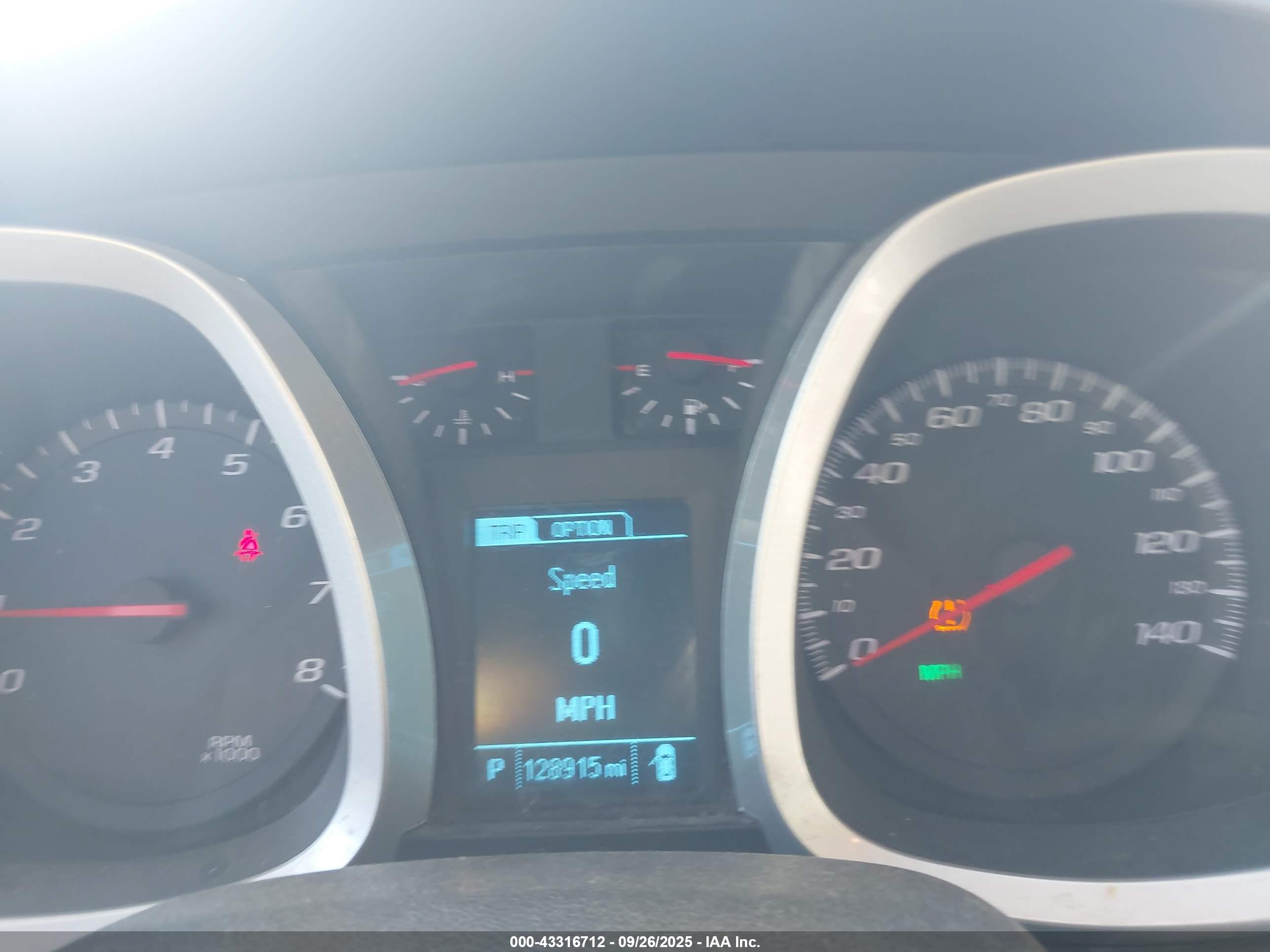 CHEVROLET EQUINOX image 7