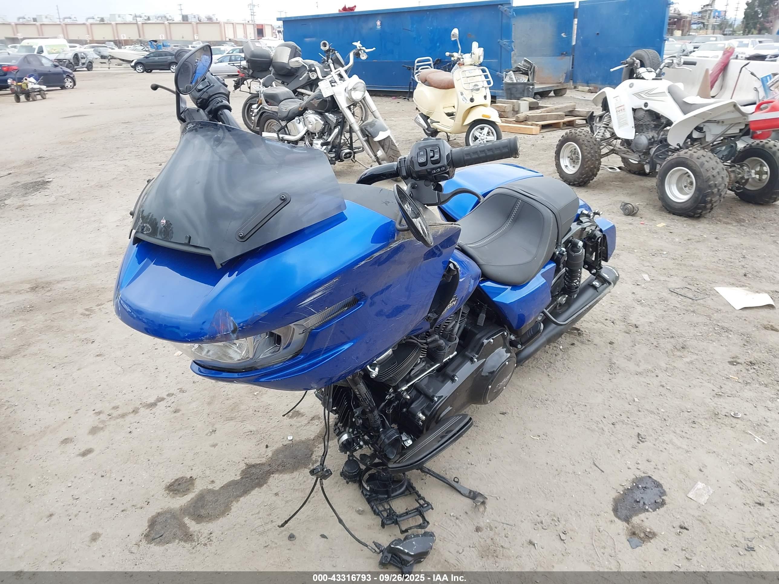HARLEY-DAVIDSON FLTRX image 2