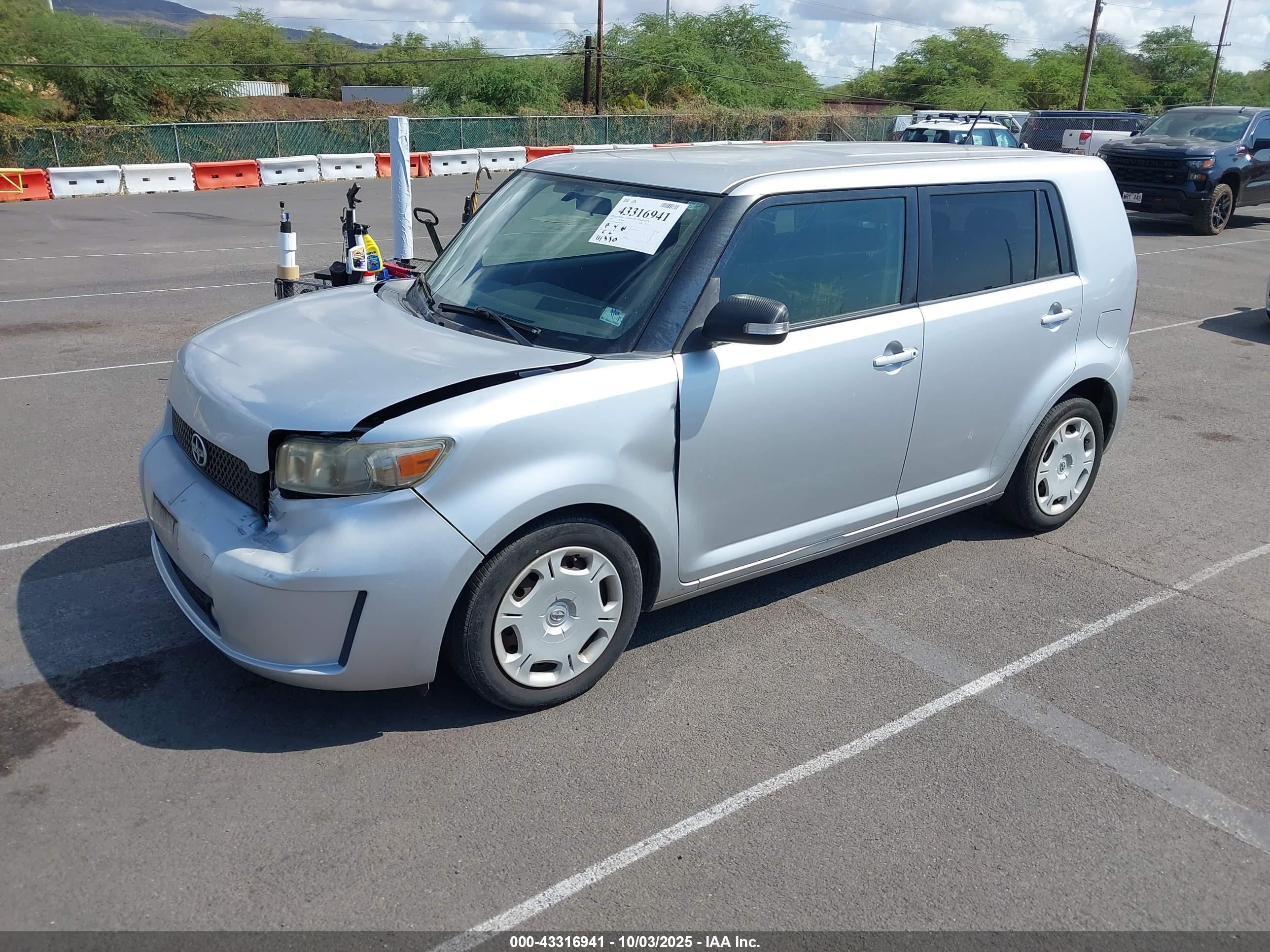 SCION XB image 2