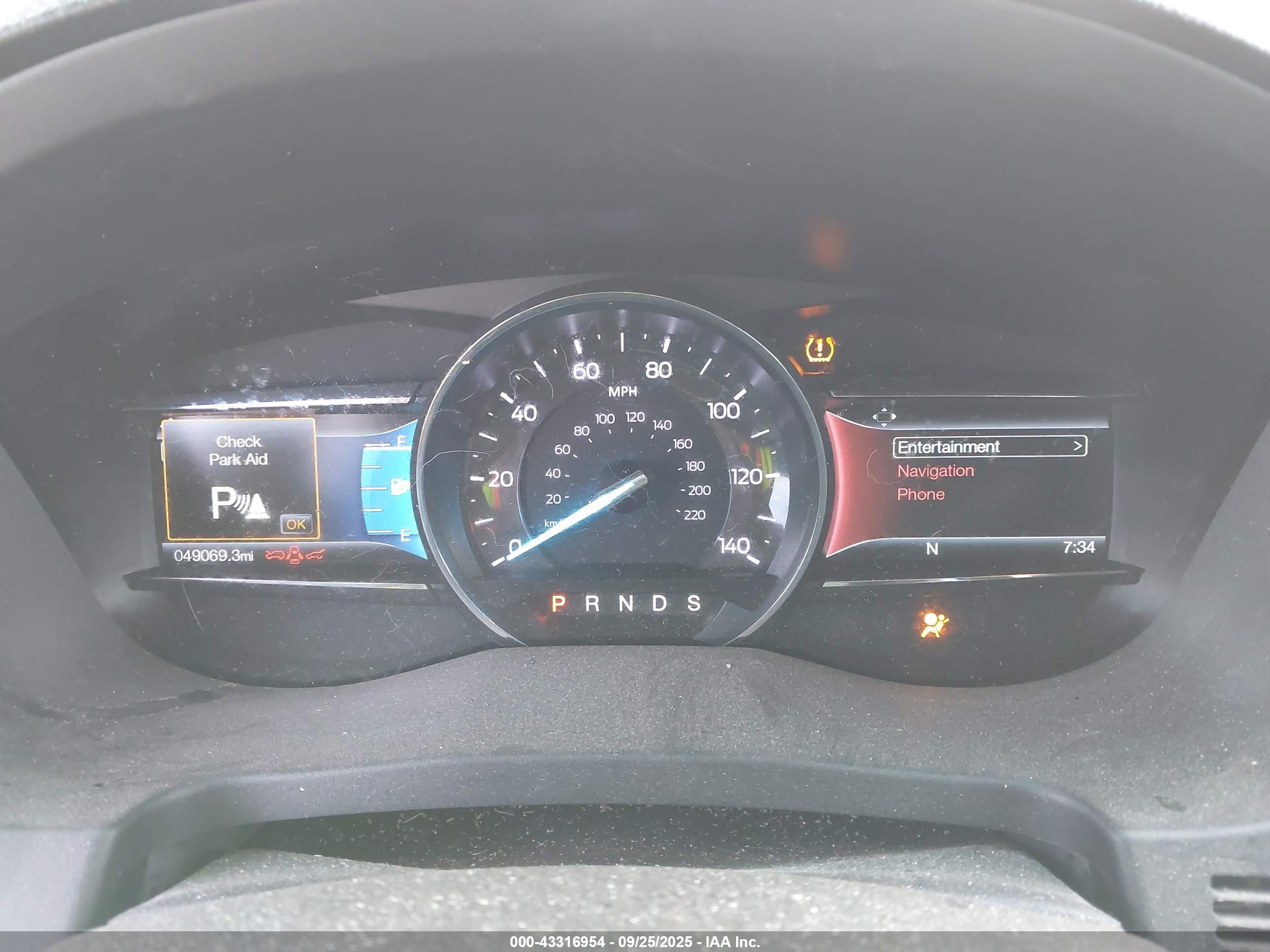 FORD EXPLORER image 7