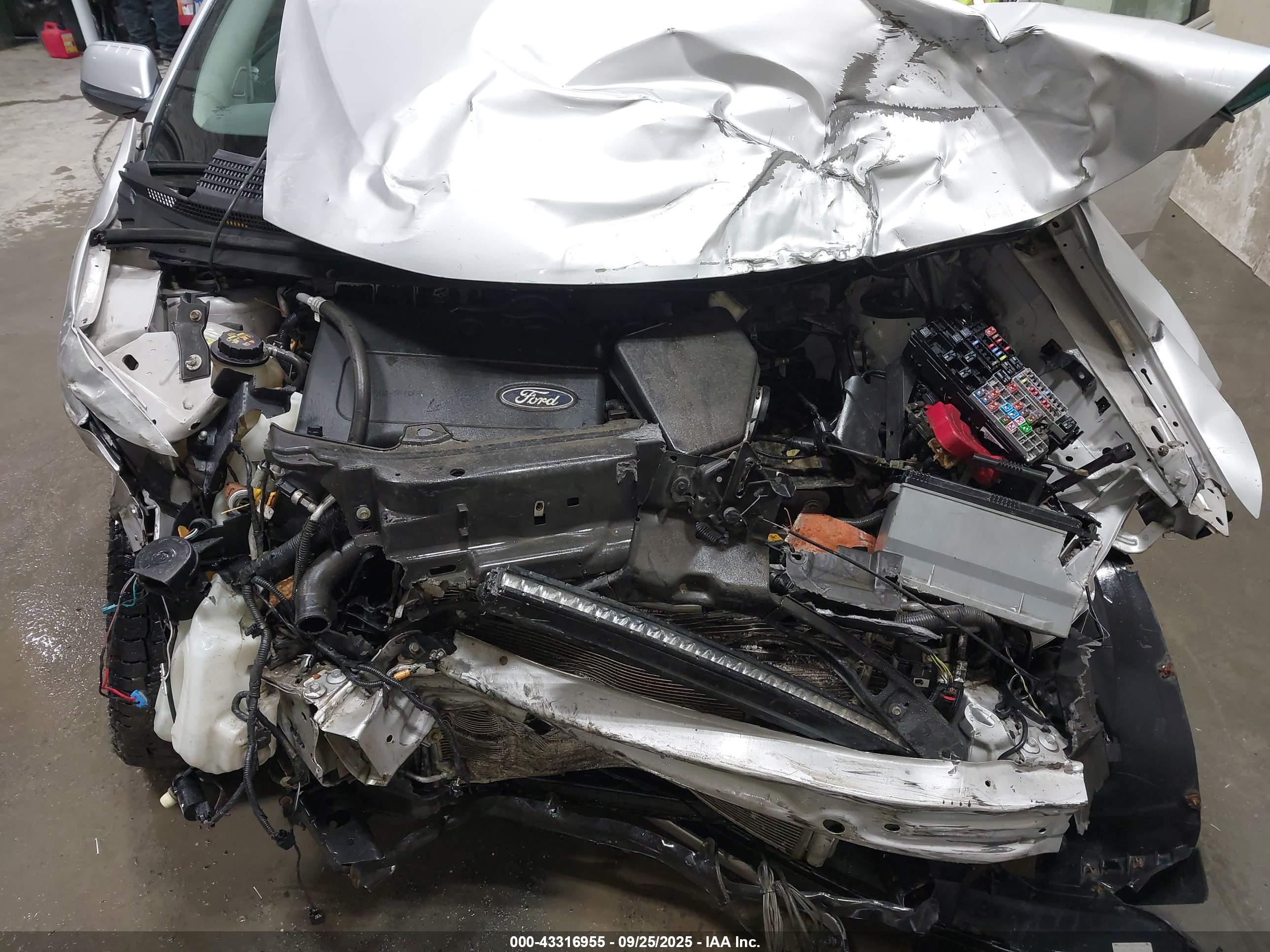 FORD EDGE image 10
