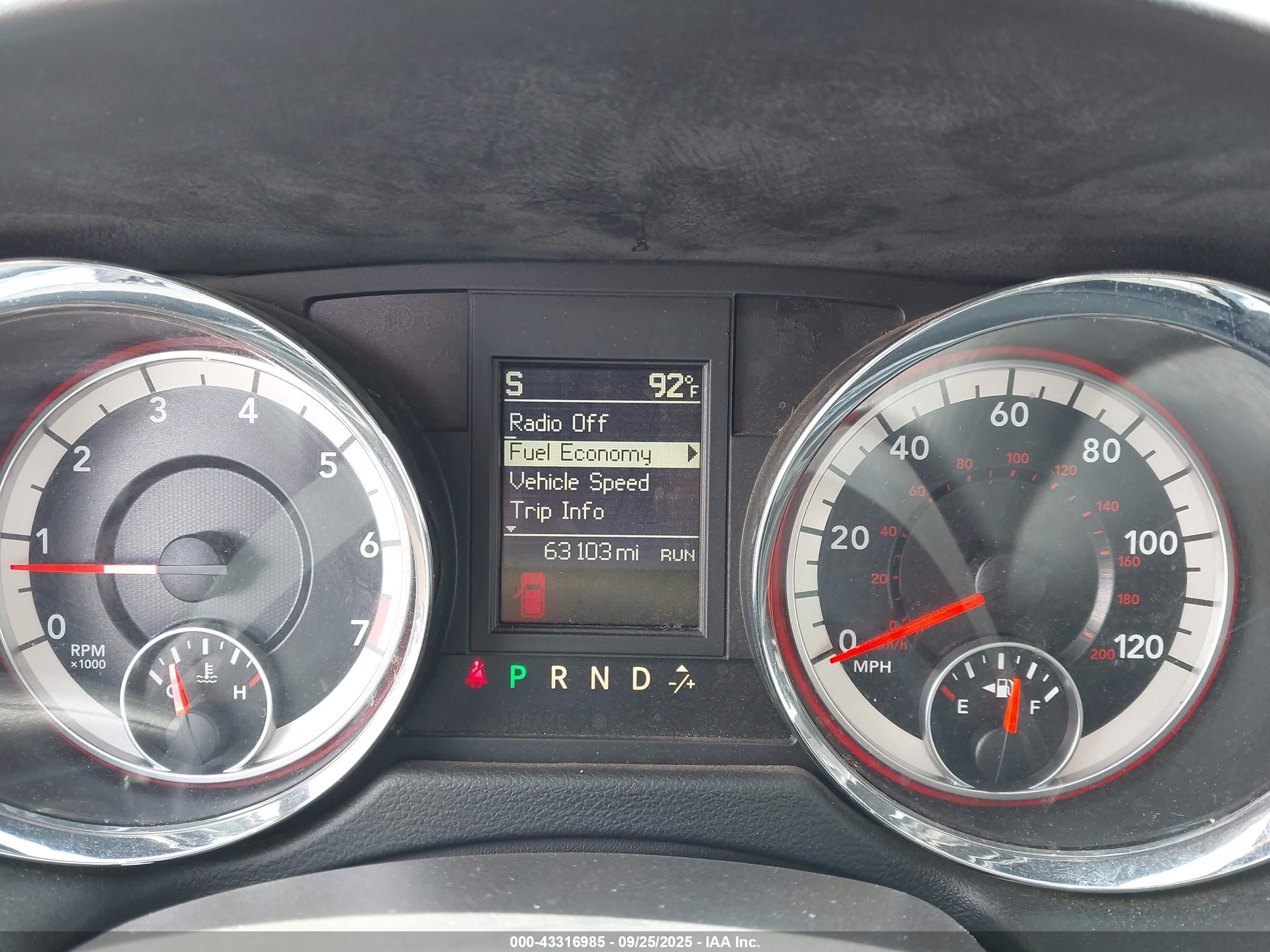DODGE GRAND image 7