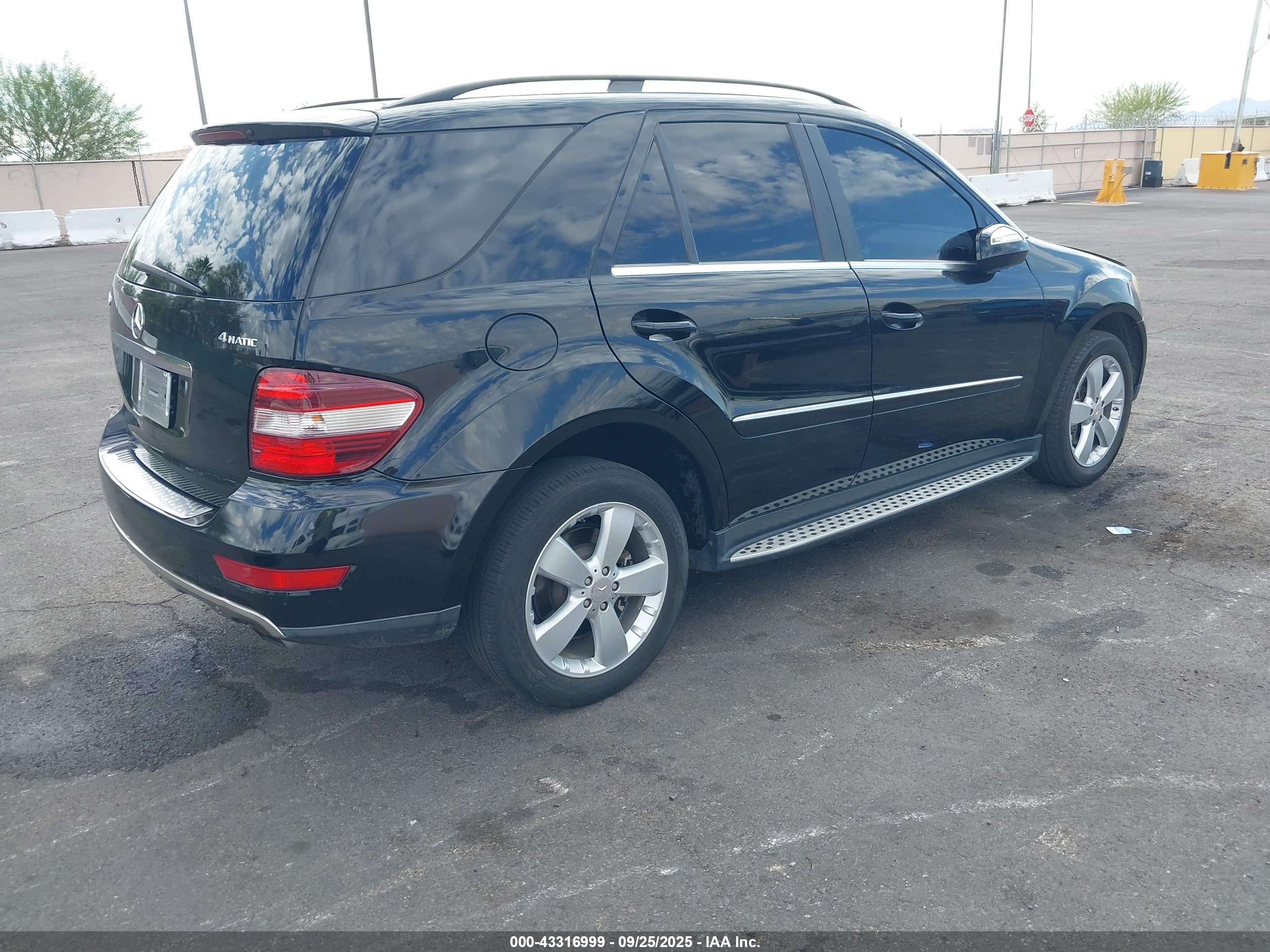MERCEDES-BENZ ML image 4
