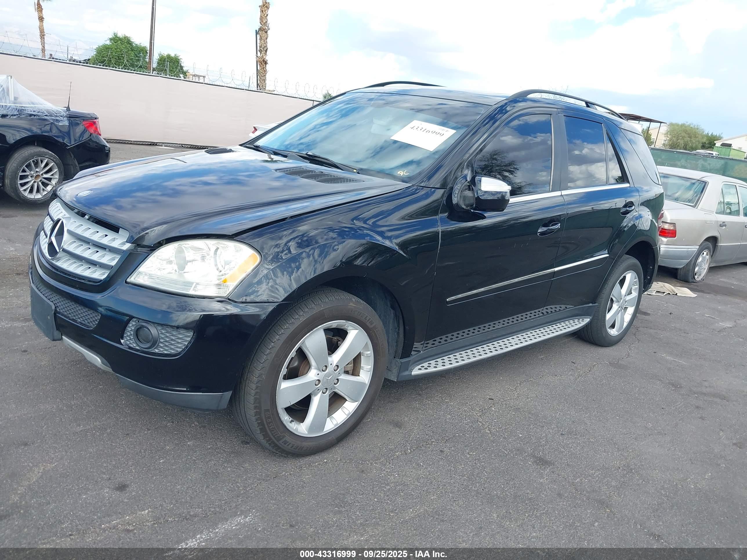 MERCEDES-BENZ ML image 6